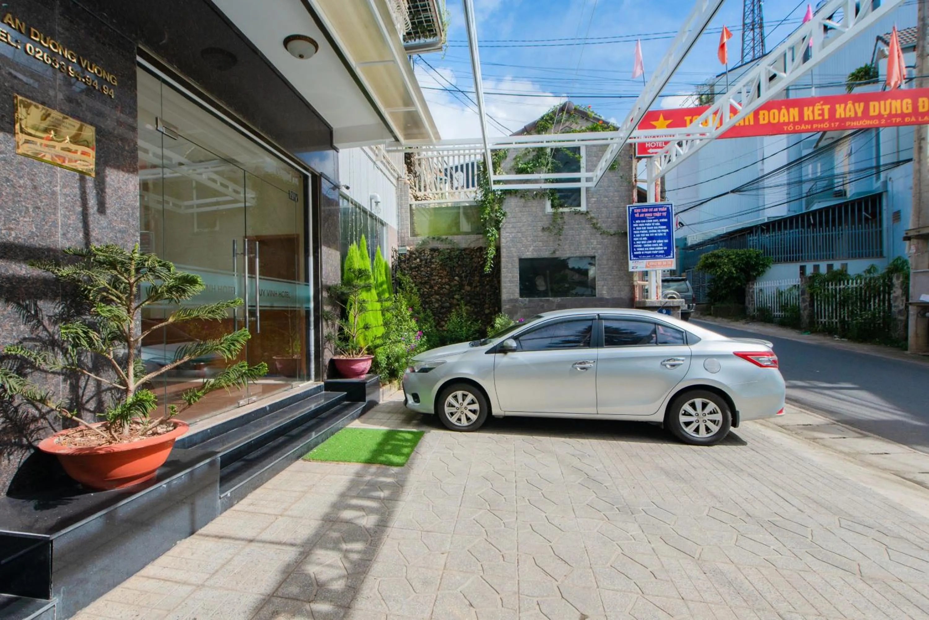 Facade/entrance in Duy Vinh Hotel Dalat