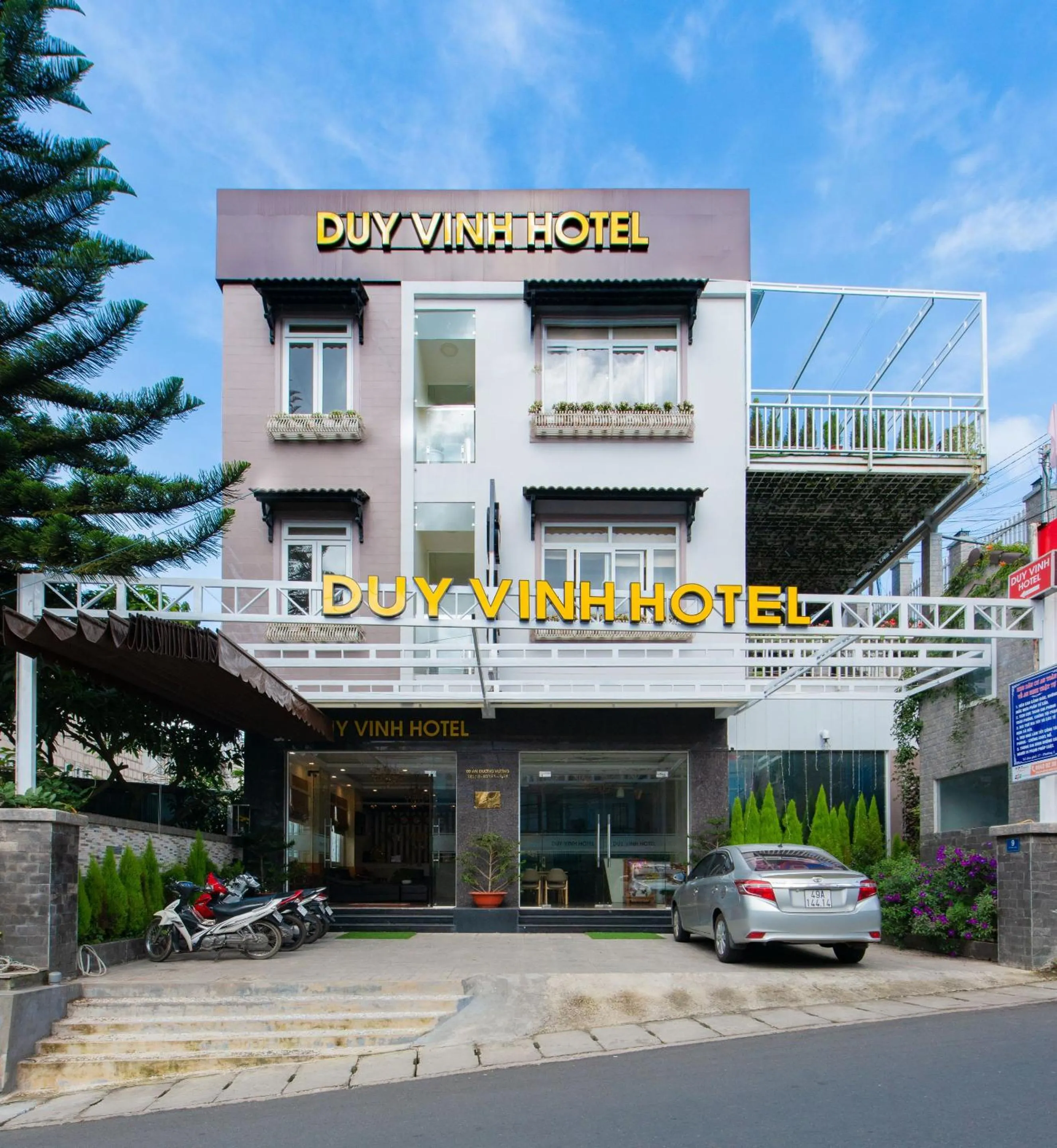 Facade/entrance in Duy Vinh Hotel Dalat