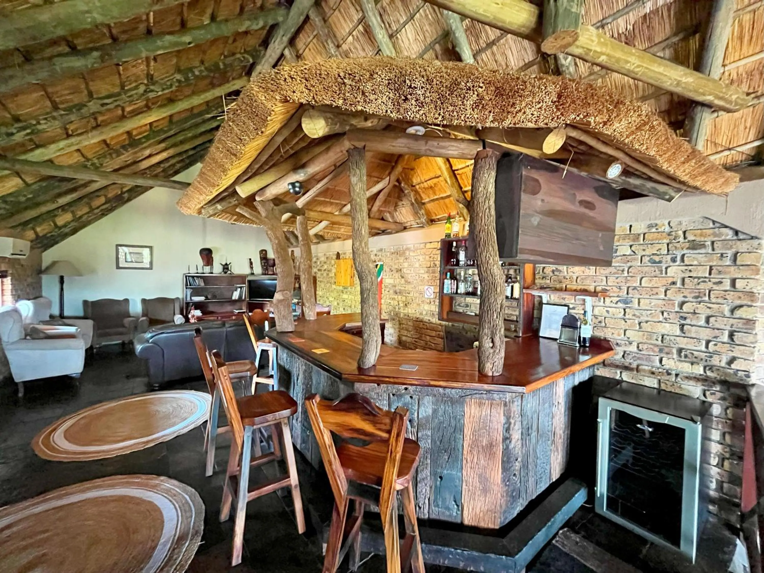 Lounge or bar in Crocodile Kruger Safari Lodge
