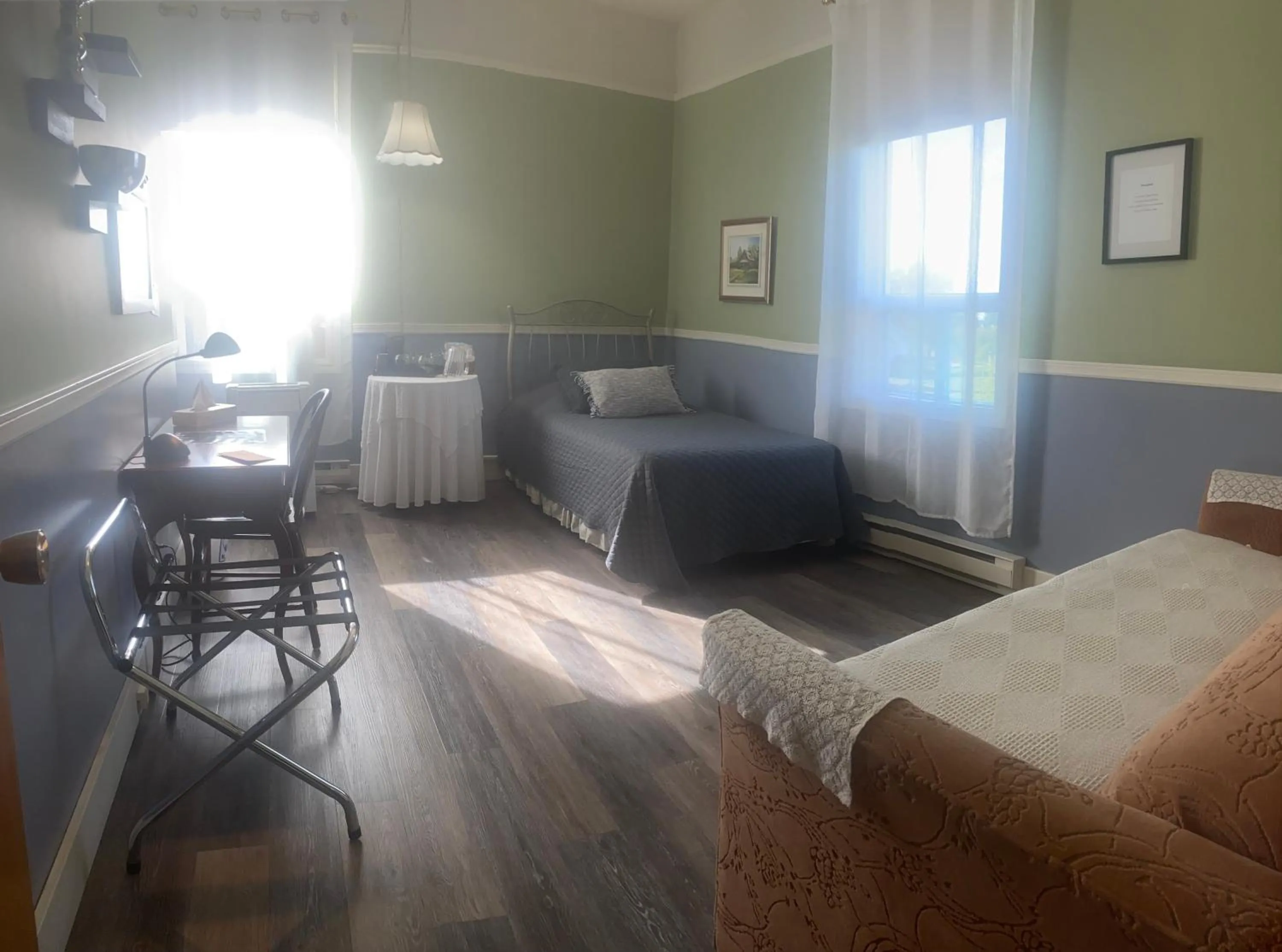 Bed in Auberge Presbytere Mont Lac-Vert