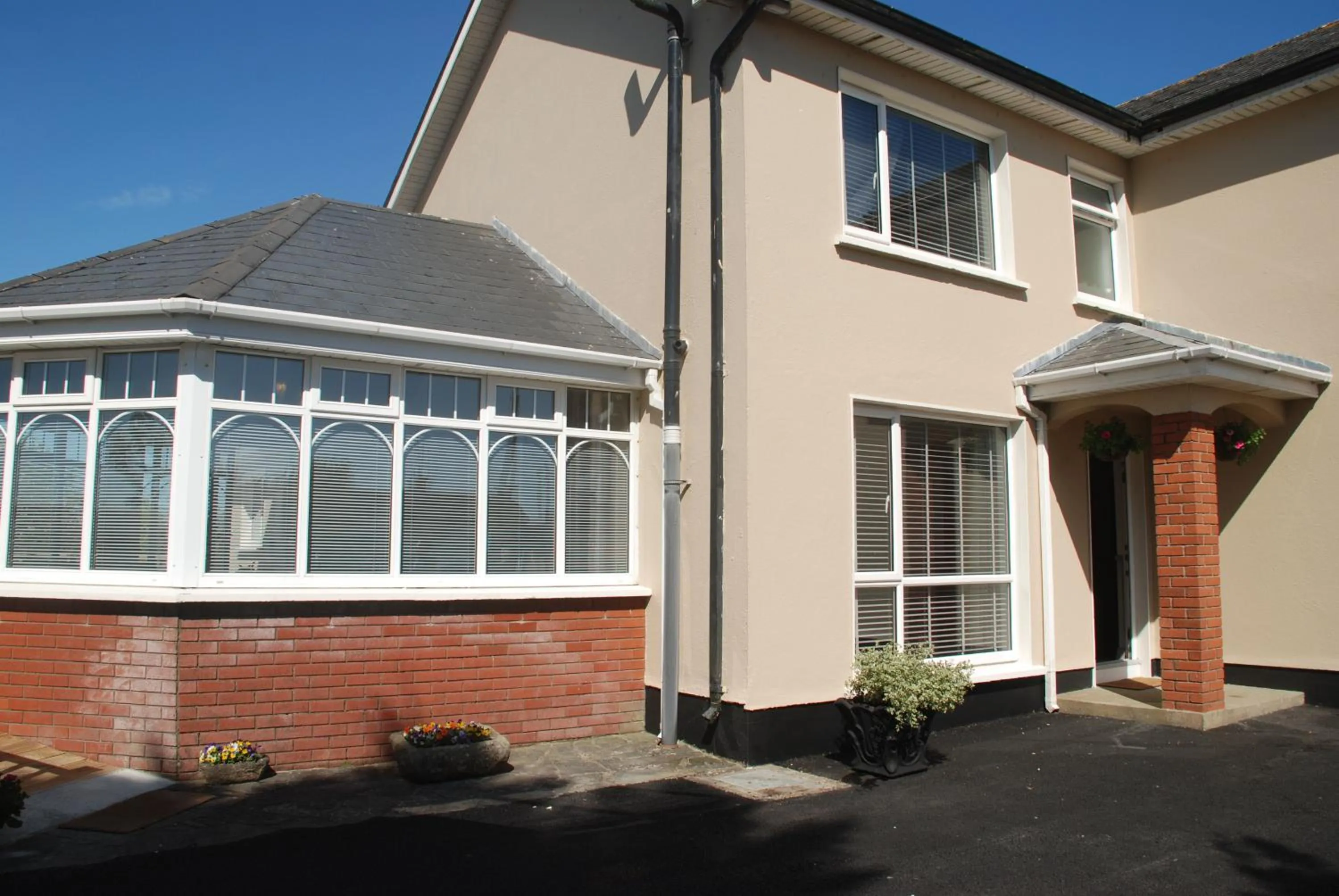 Facade/entrance in Tuskar House by the Sea
