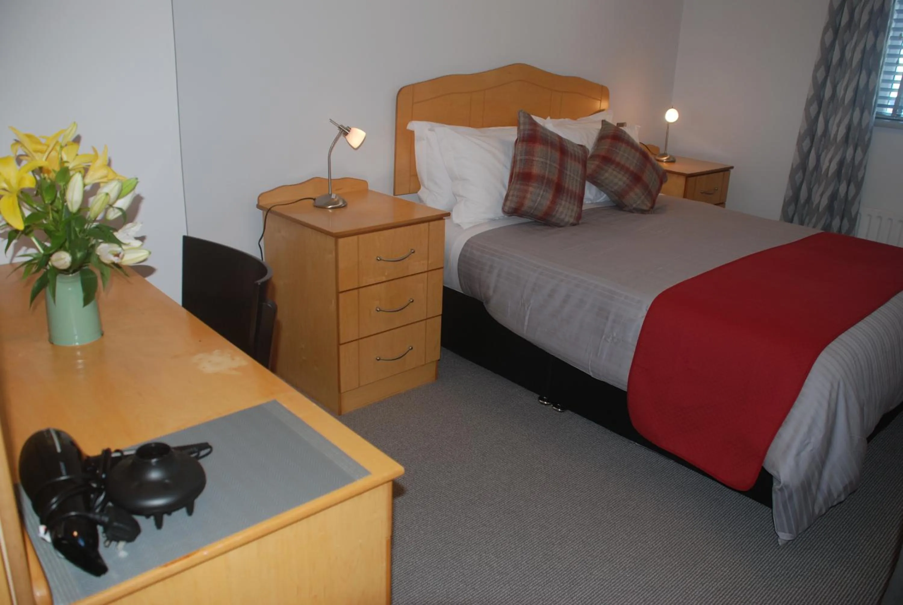 Bed in Tuskar House by the Sea