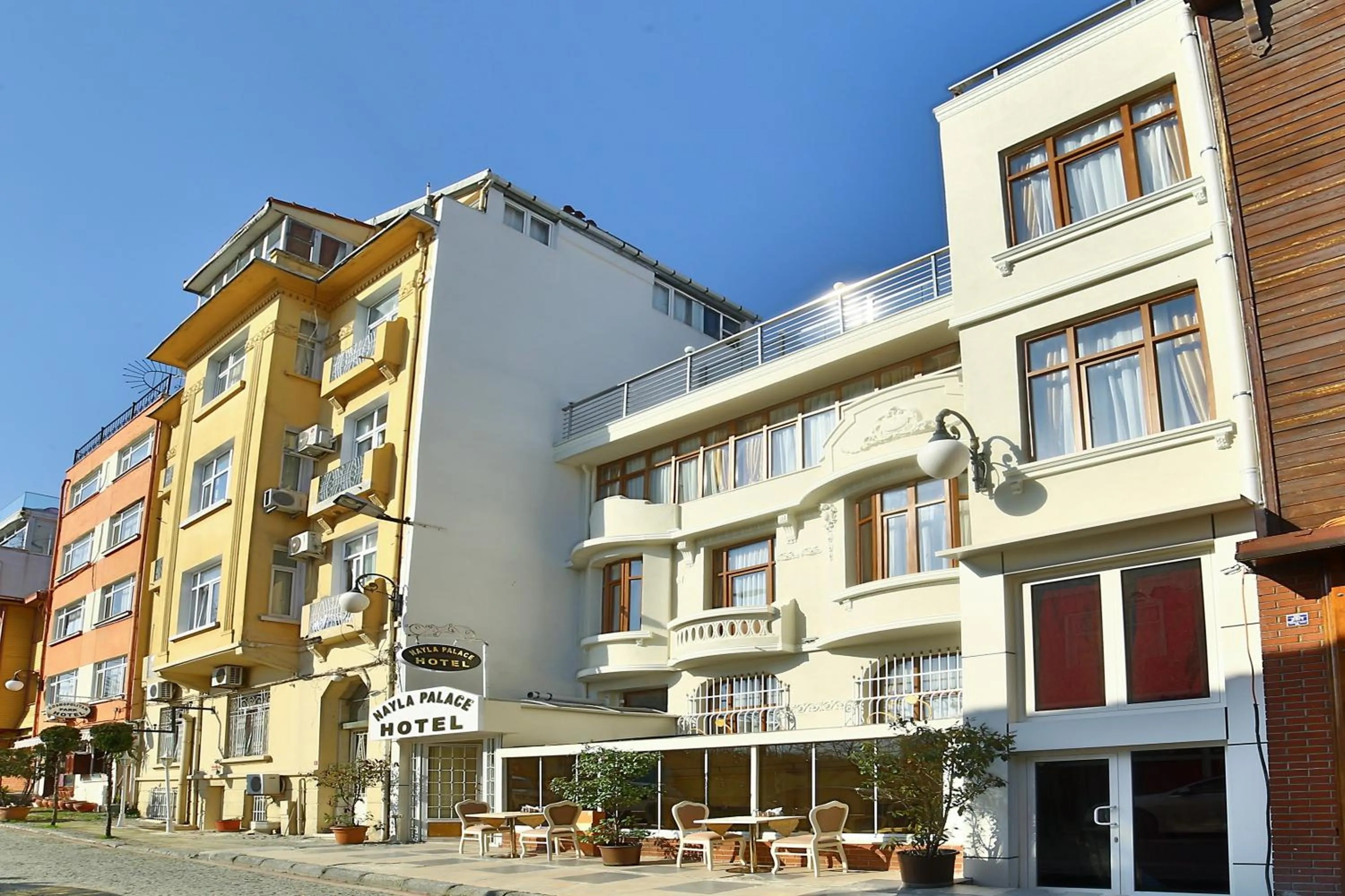 Property building in Nayla Palace Hotel-Special Category