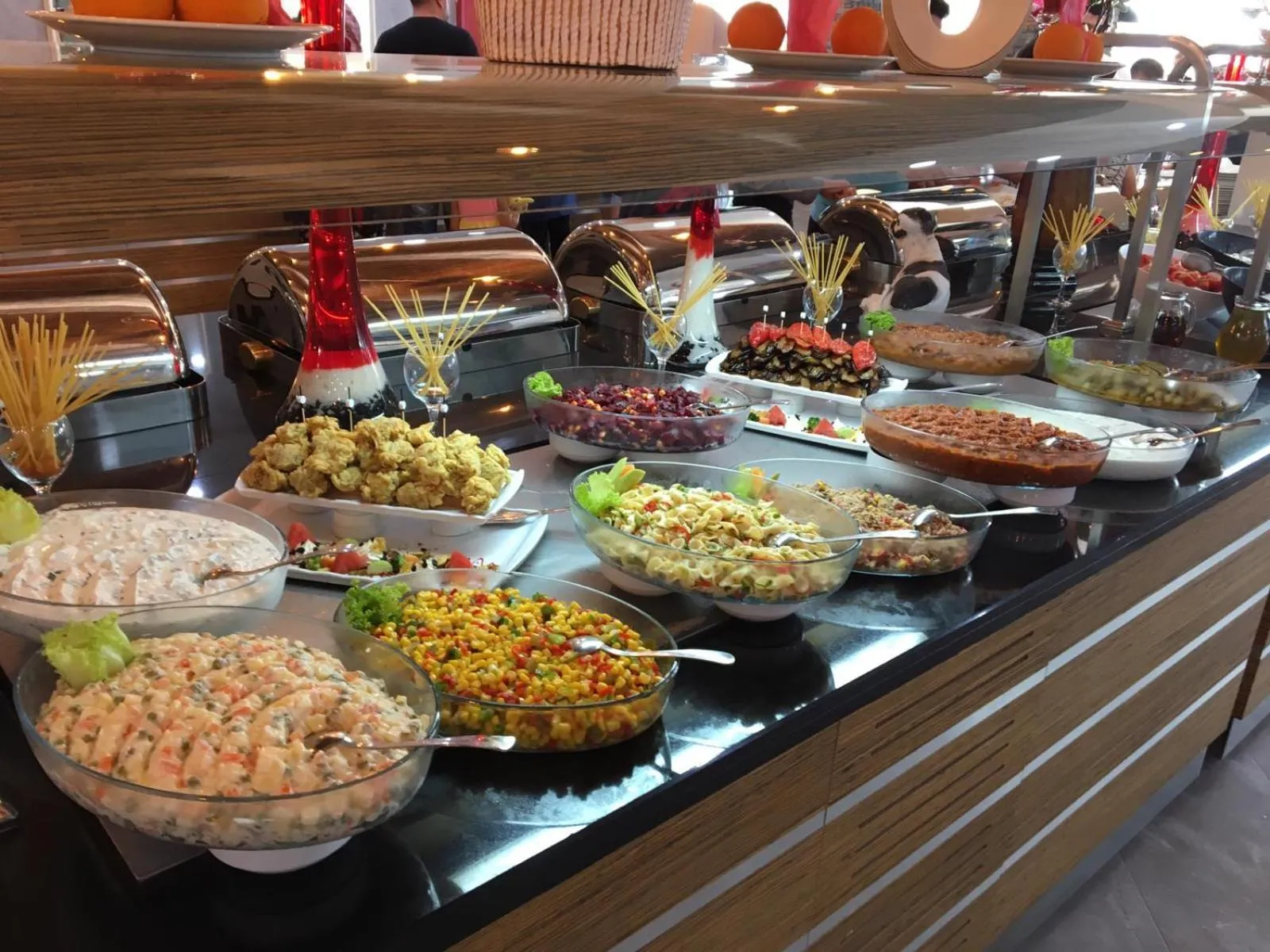 Food and drinks in Carpediem Diamond Hotel