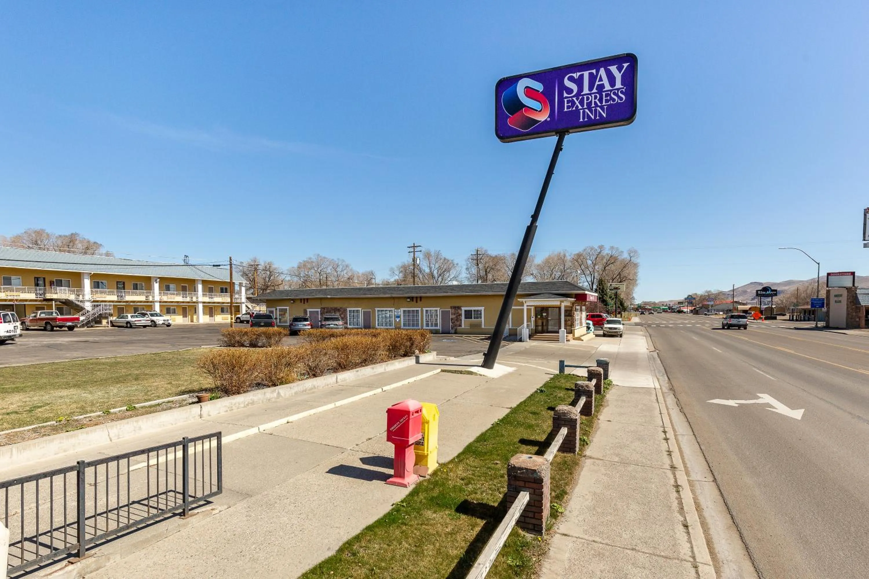 Property building in Stay Express Inn Elko