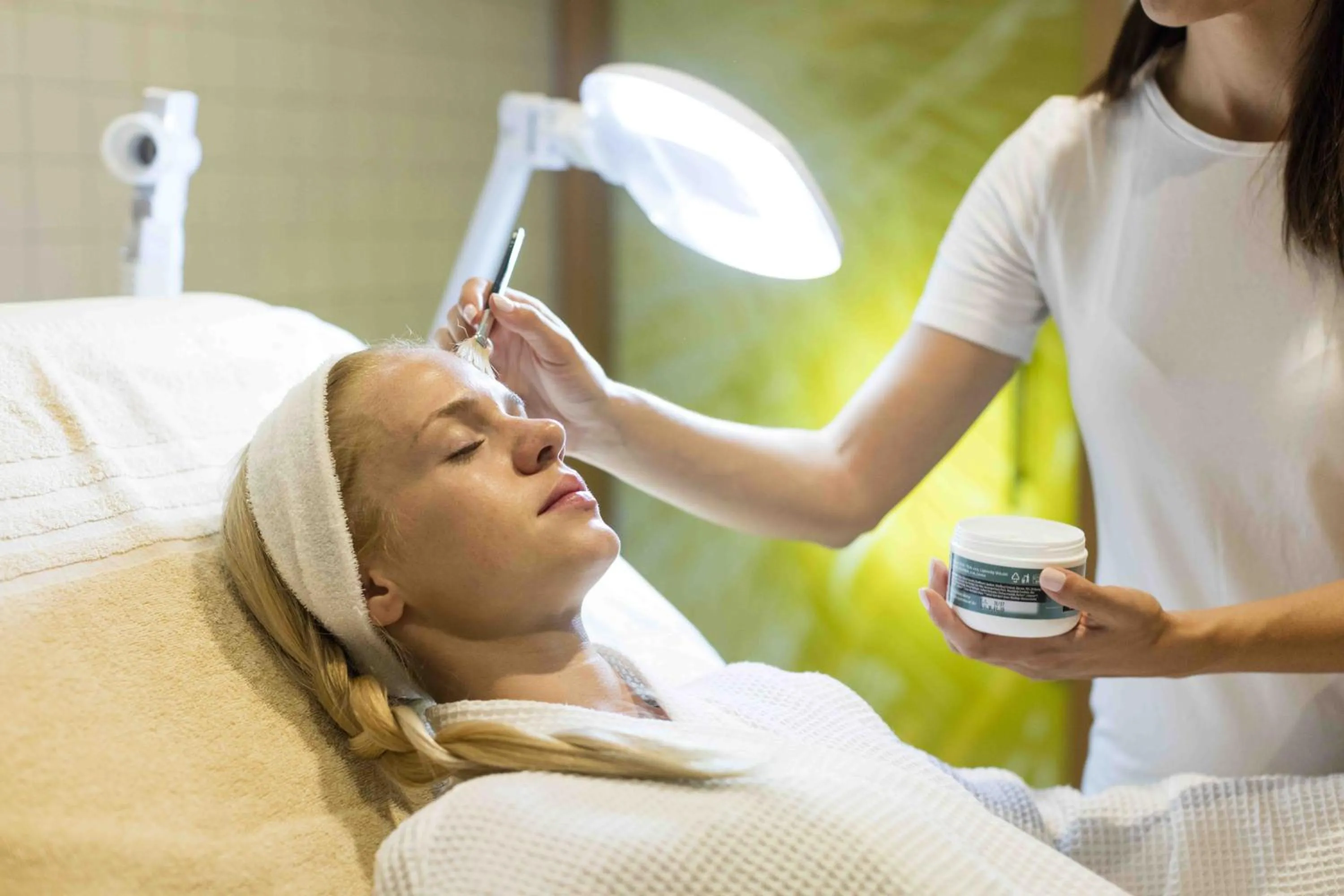 People in Rezort Gothal Chalupy