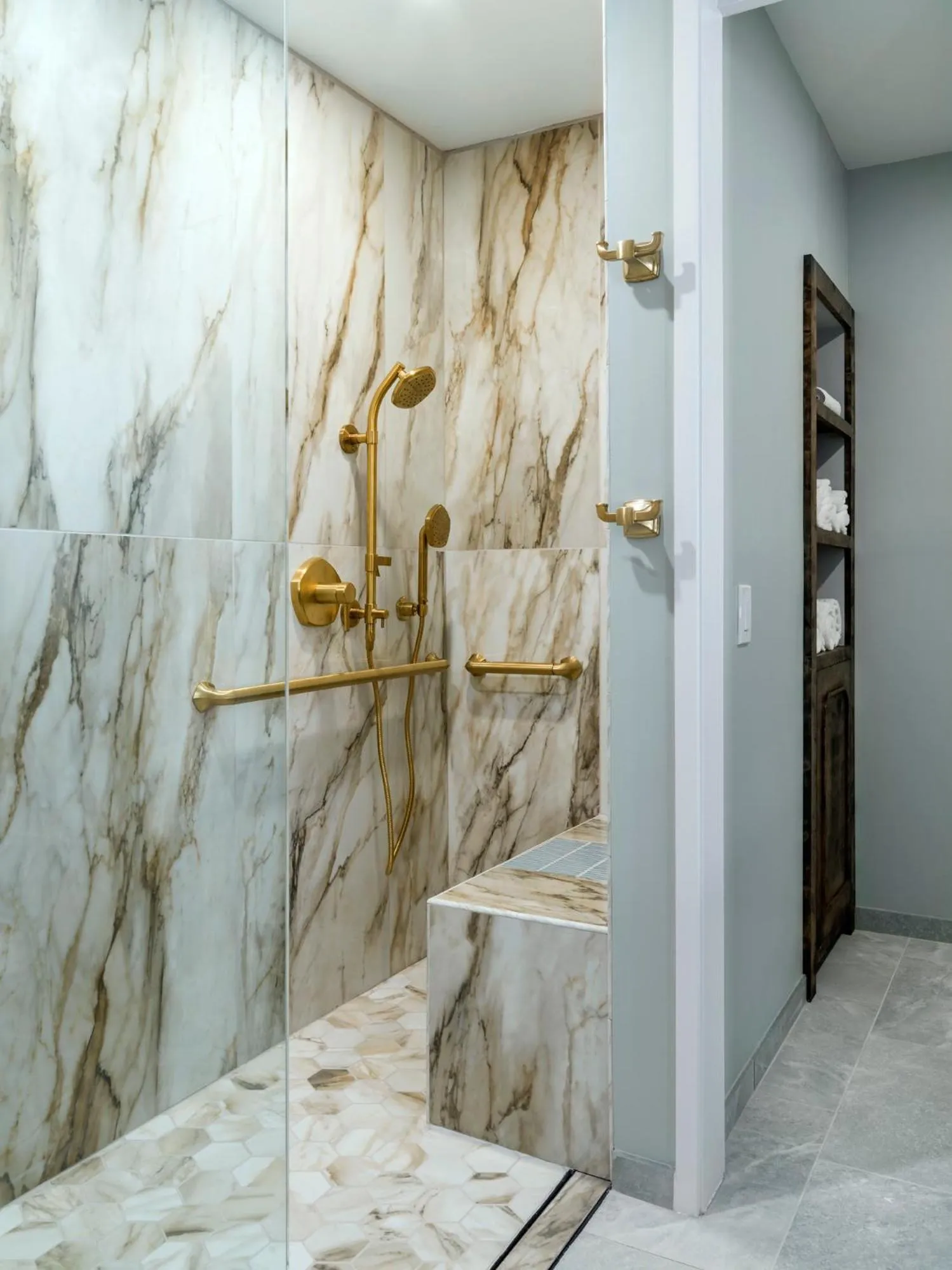 Shower in Vinarosa Resort & Spa