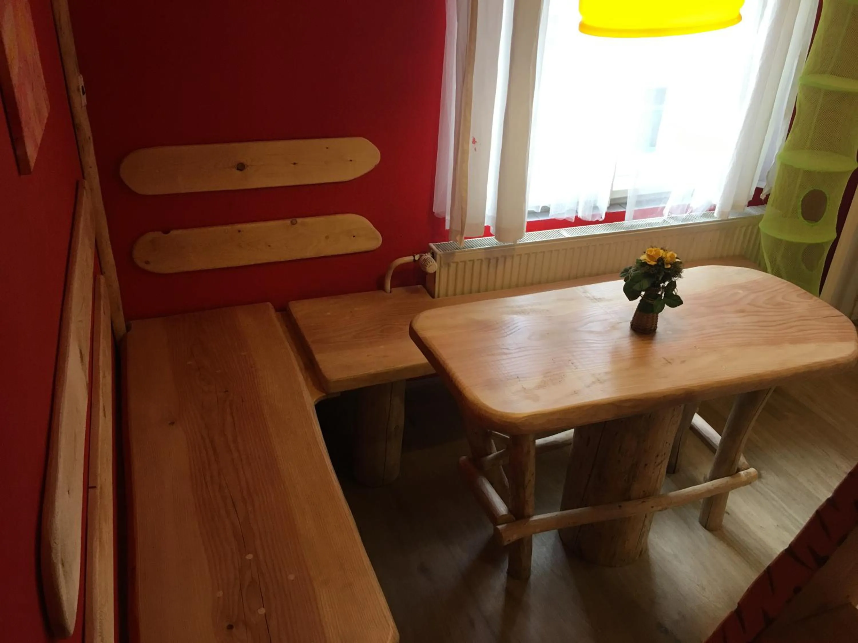 Photo of the whole room in ARTHARMONY Pension & Hostel