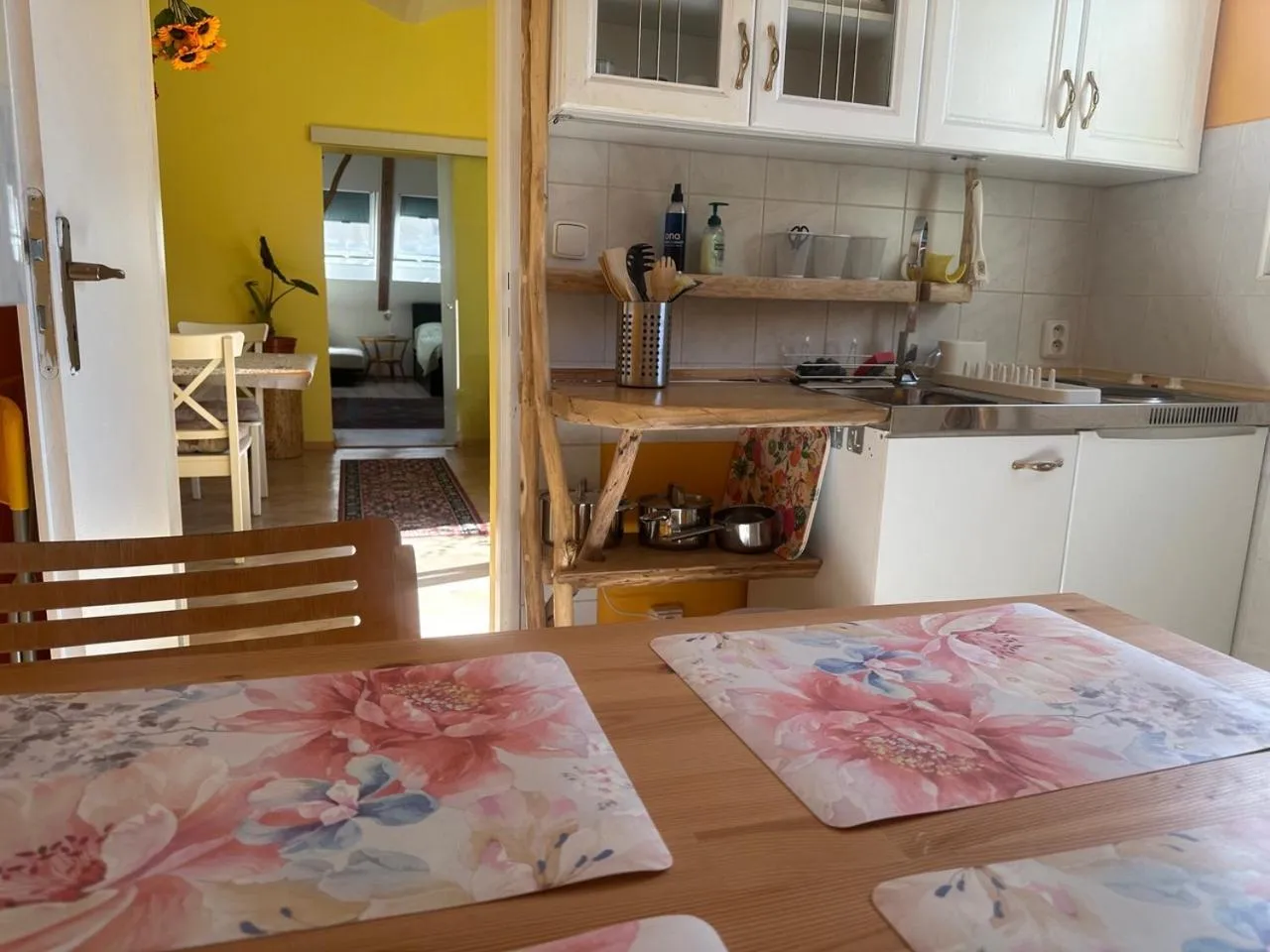 ARTHARMONY Pension & Hostel