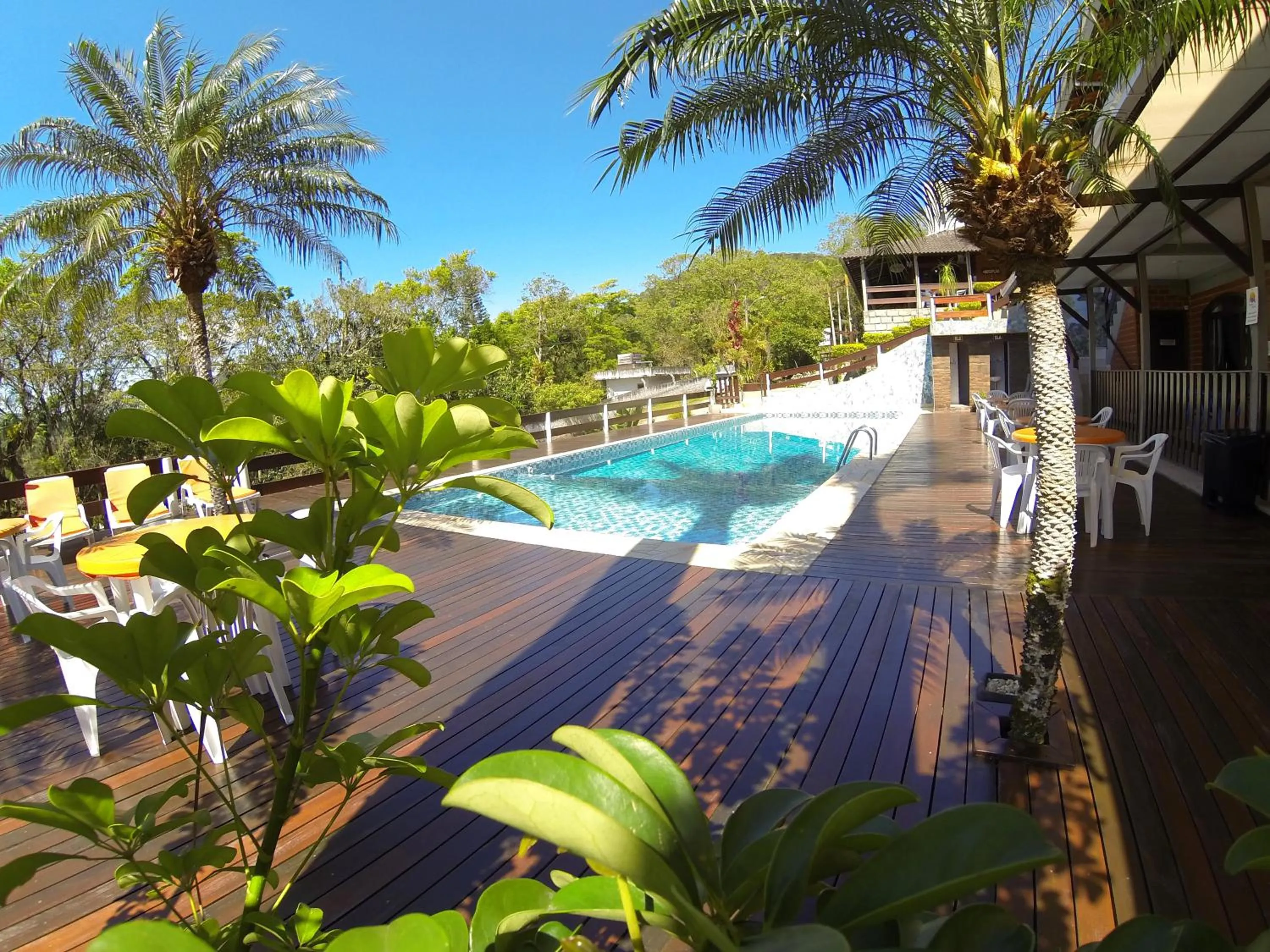 Swimming pool in Pousada Magnus