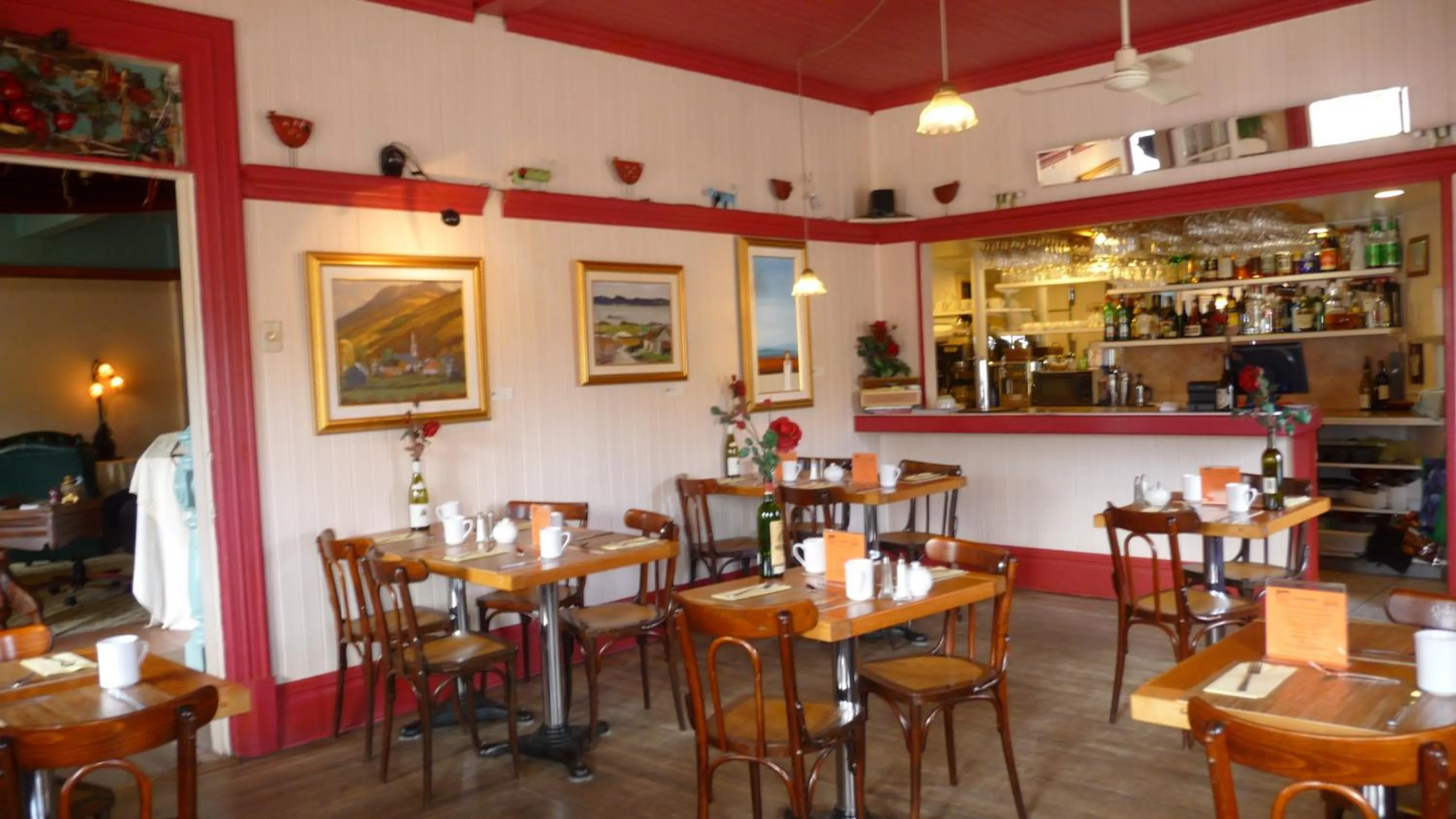 Restaurant/places to eat in Hôtel-La Grande Maison et Spa