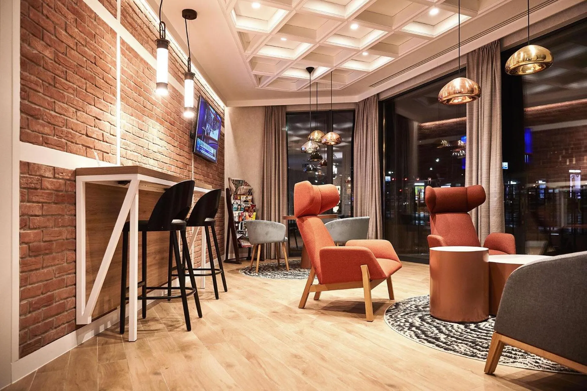 Lobby or reception in B&B HOTEL Krakow Centrum