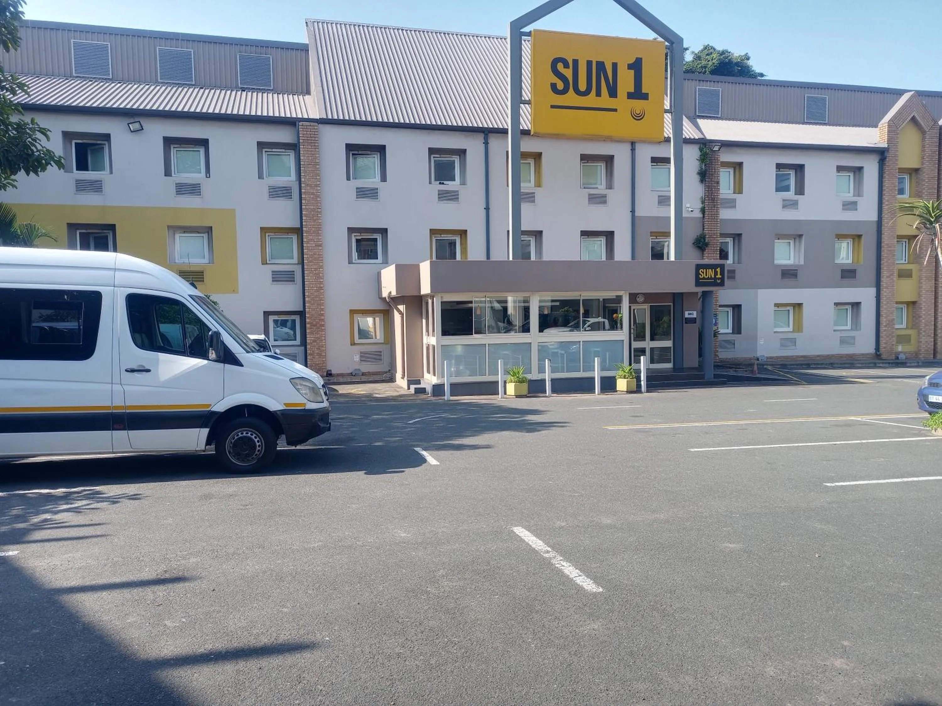 Property building in SUN1 Durban