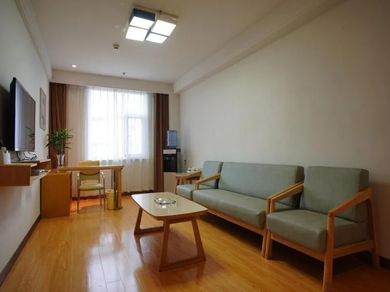 GreenTree Inn Xingtai Renze District People Street Business Hotel