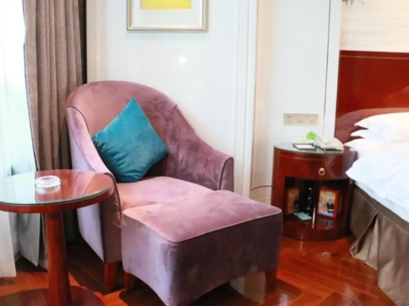 Bed in GreenTree Eastern Yancheng Binhai Oubaoliya City Square Hotel