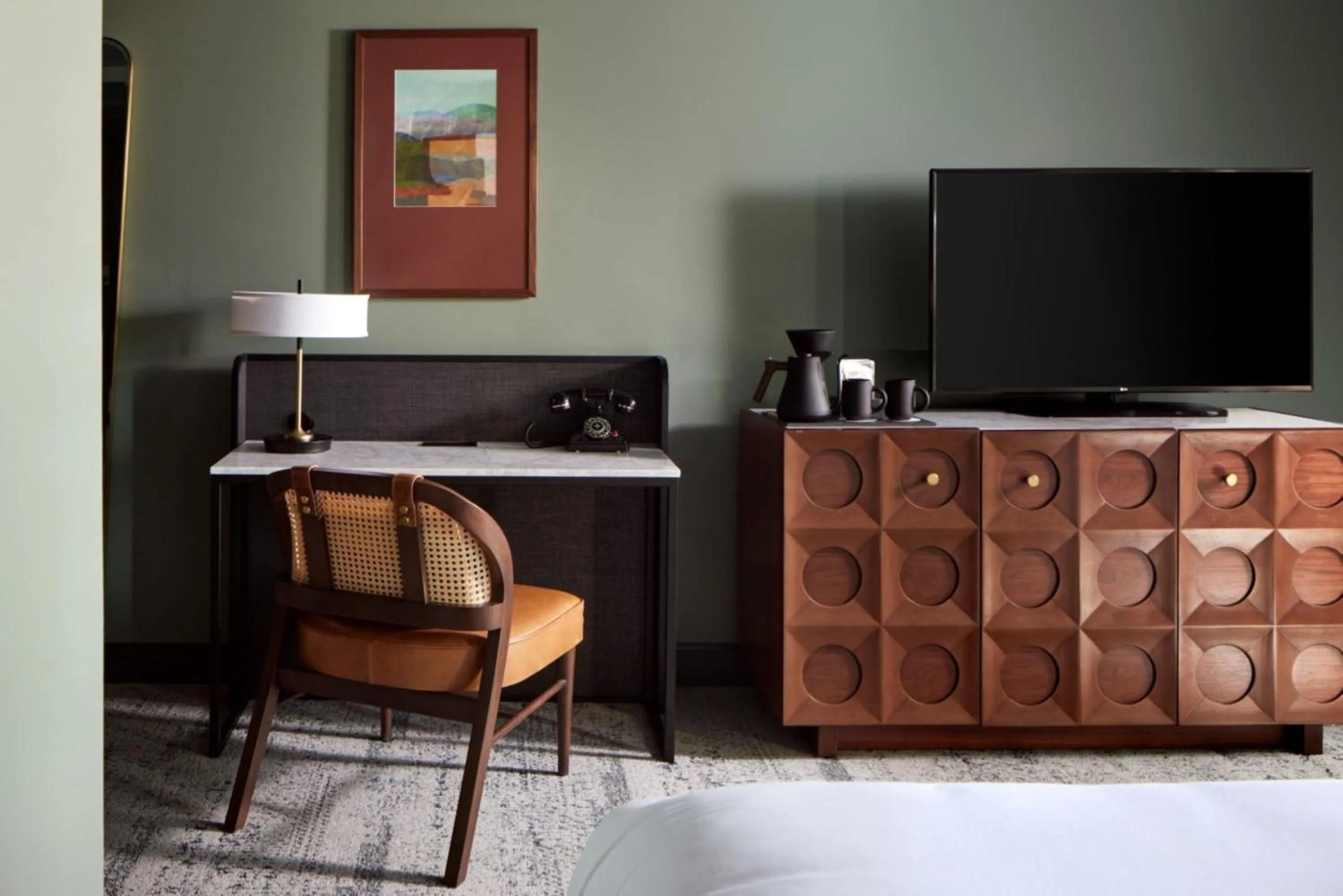 TV and multimedia in Marcus Whitman Hotel