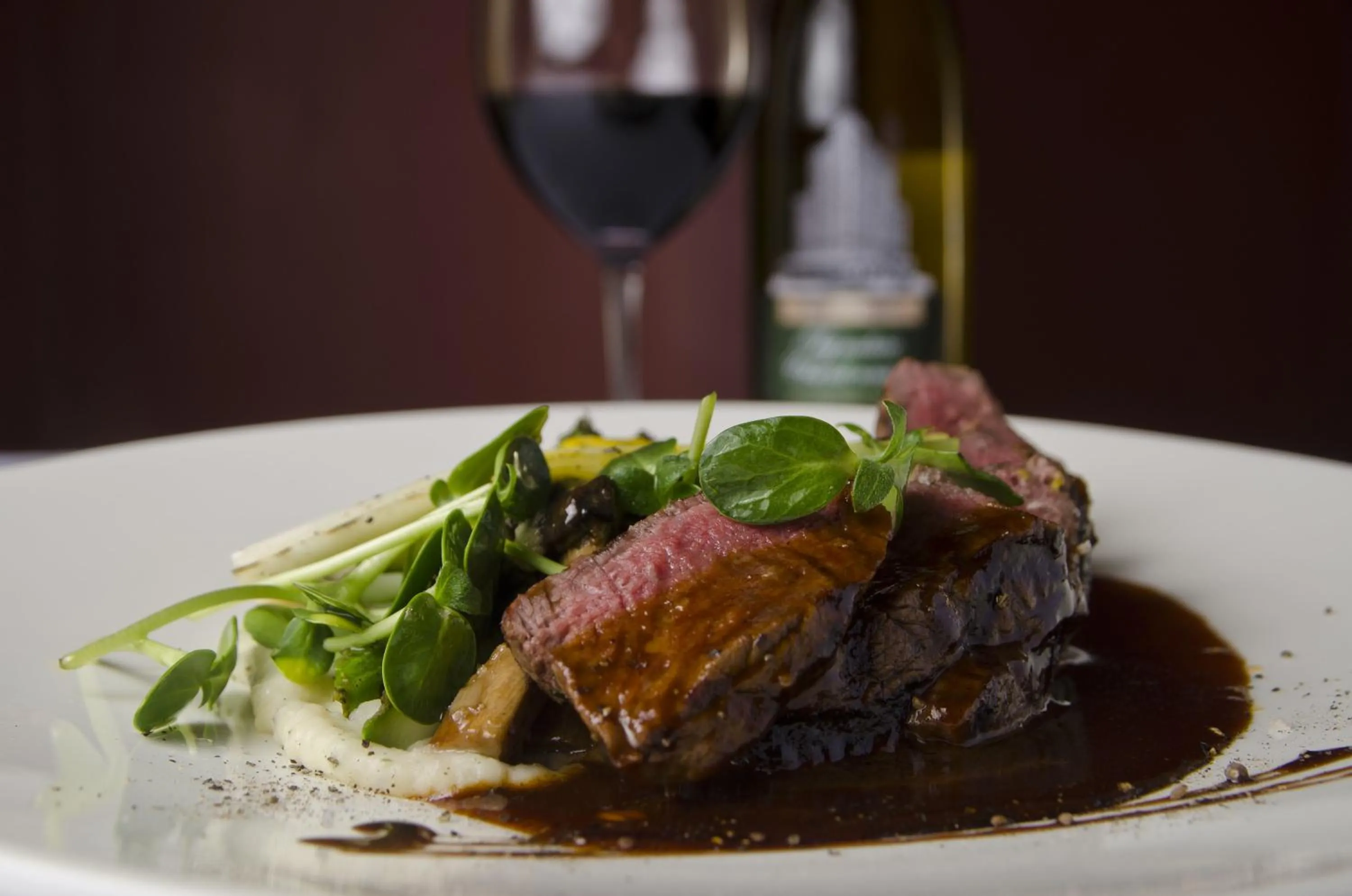 Food in Marcus Whitman Hotel