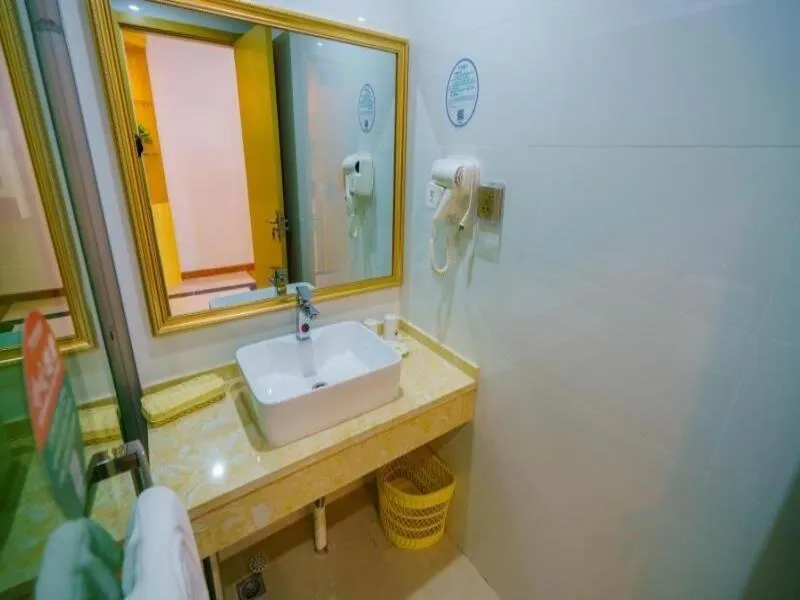 GreenTree Inn Suzhou Mudu Lingyan Mountain Ganglong City Hotel