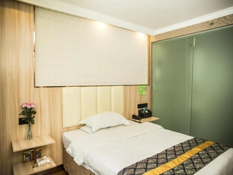 GreenTree Inn Jinhua Railway Station Express Hotel