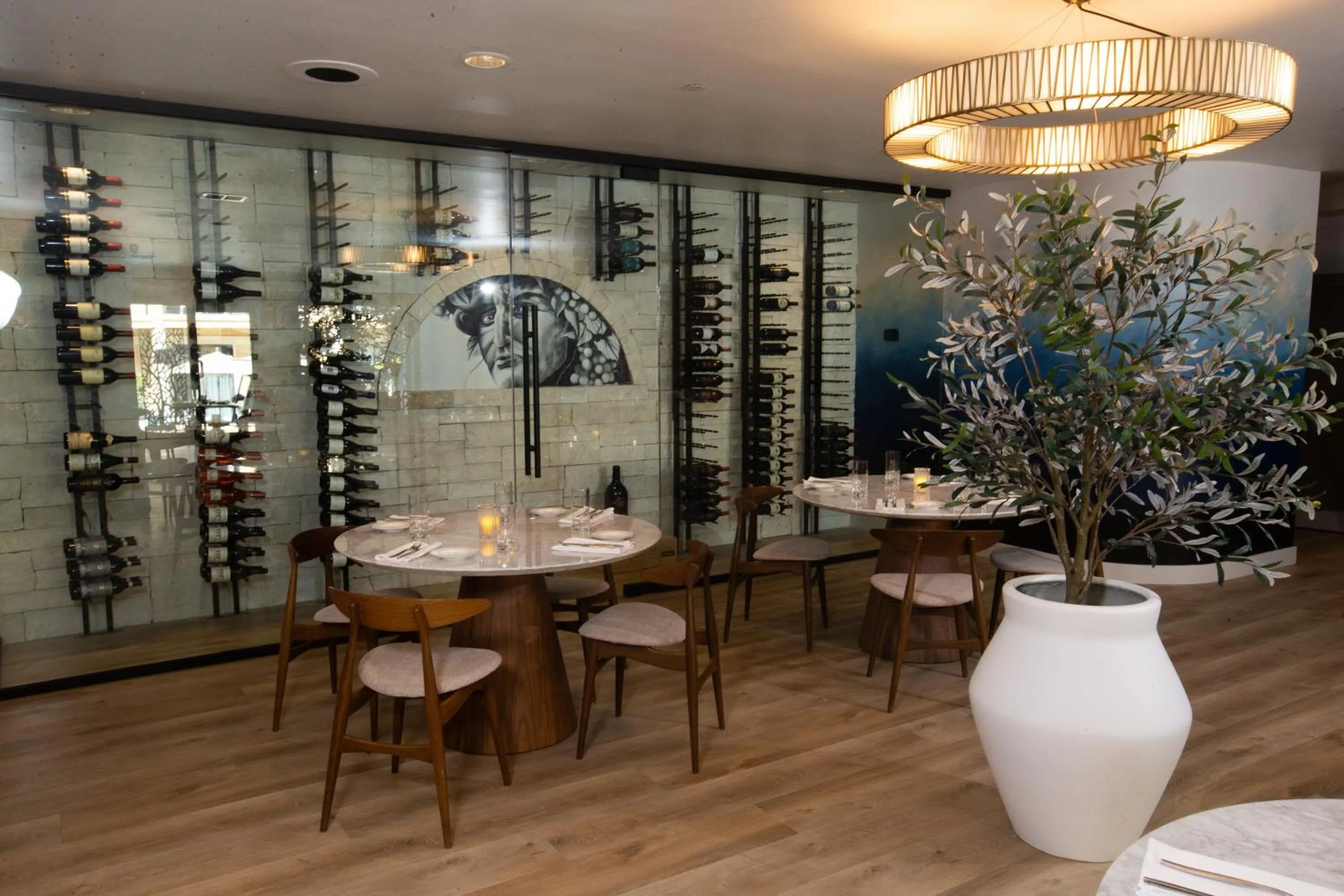 Restaurant/places to eat in Toll House Hotel Los Gatos