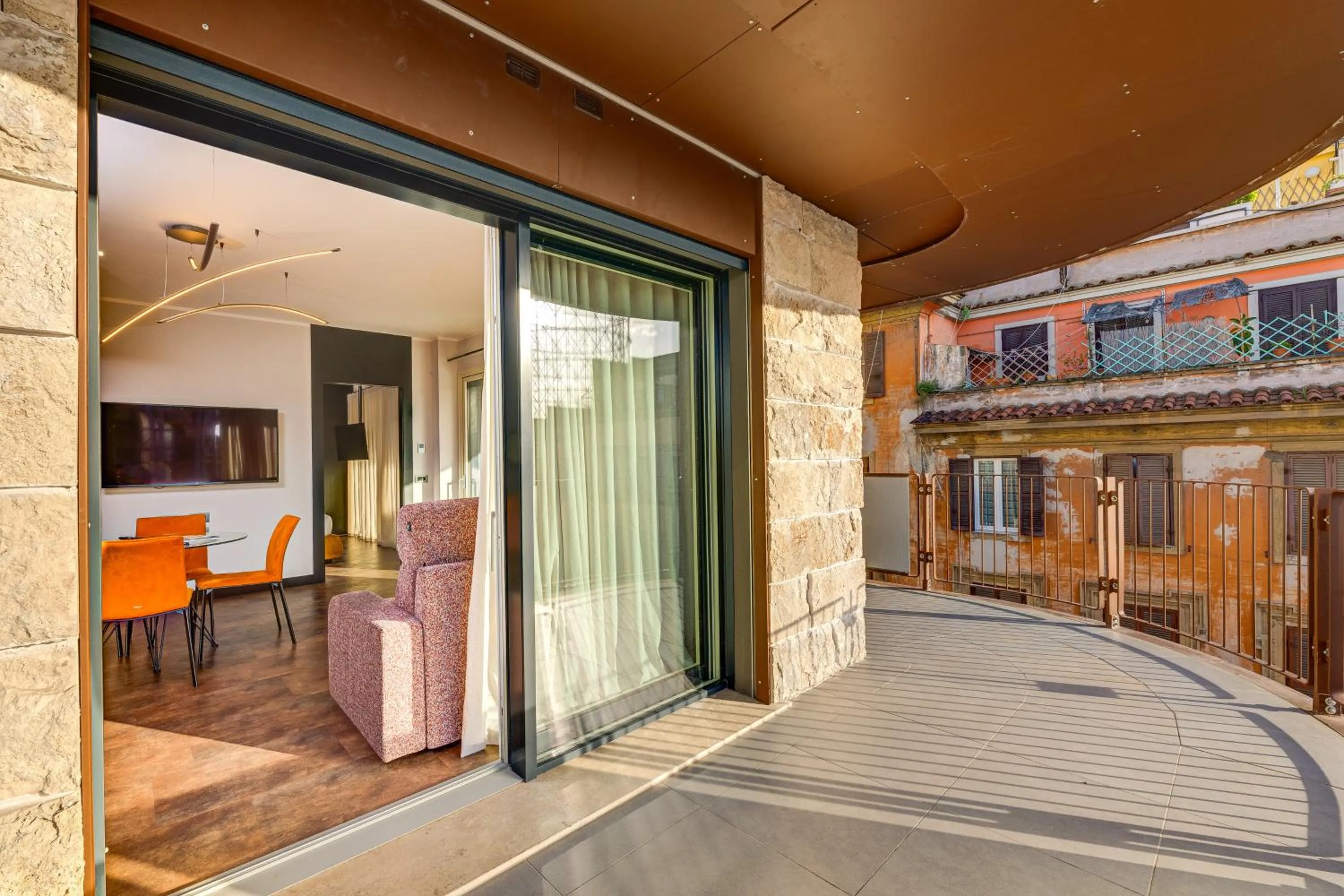 Balcony/Terrace in Gasometer Urban Suites