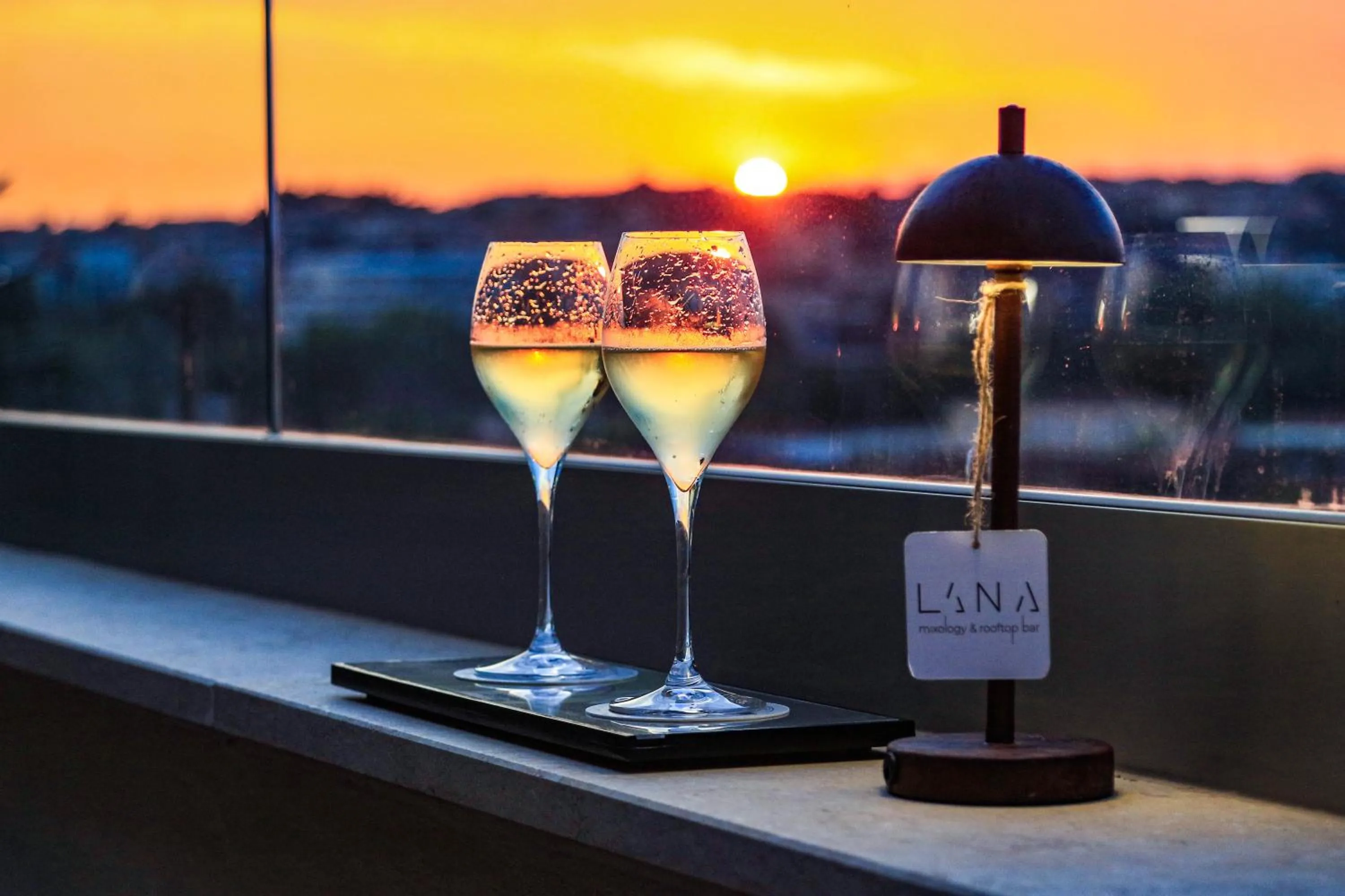 Restaurant/places to eat in Gasometer Urban Suites