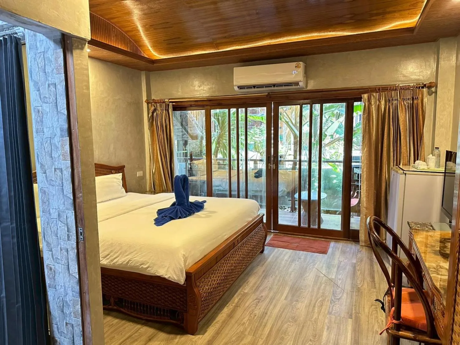 Bed in Anda Lipe Resort