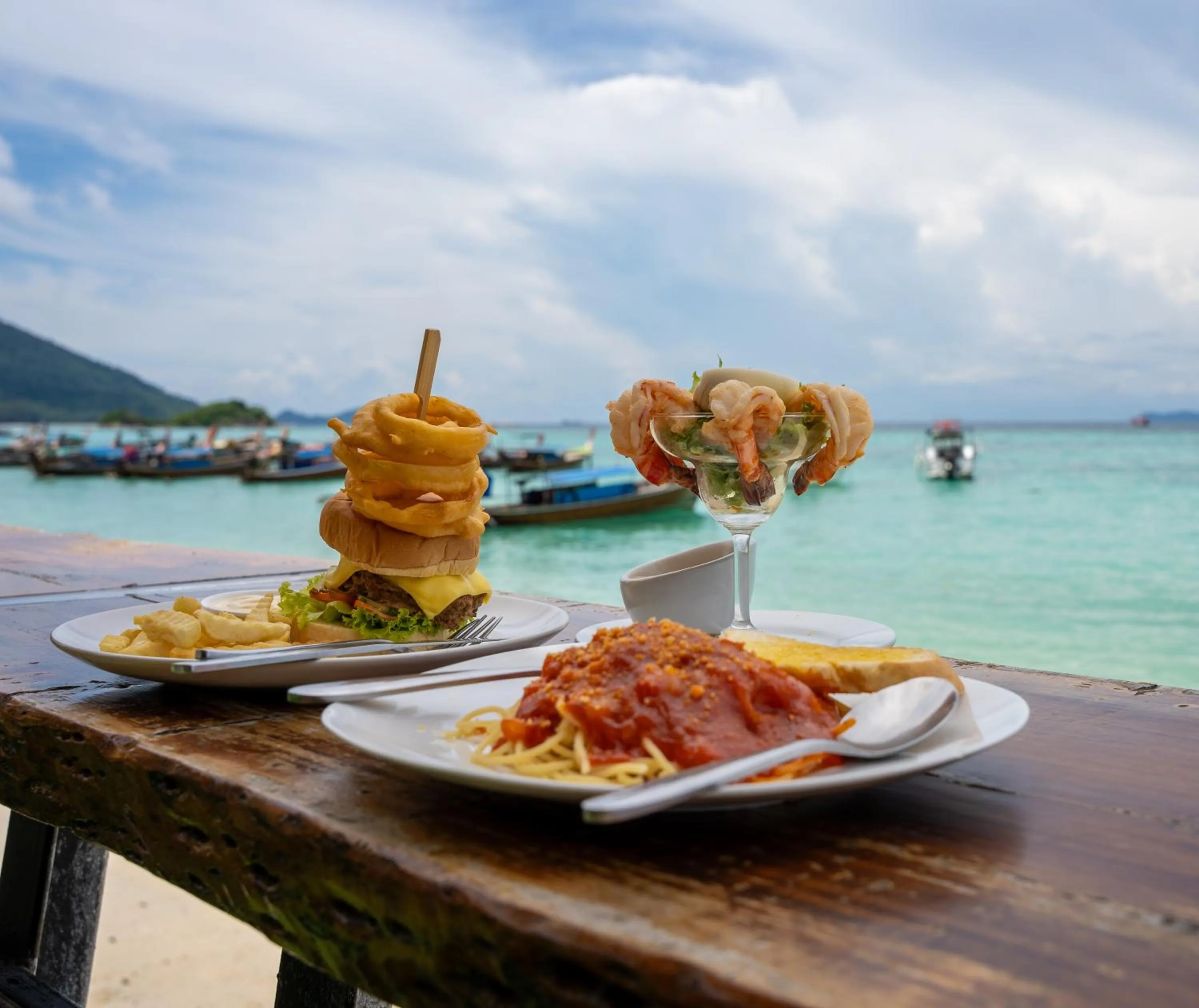 Food close-up in Anda Lipe Resort