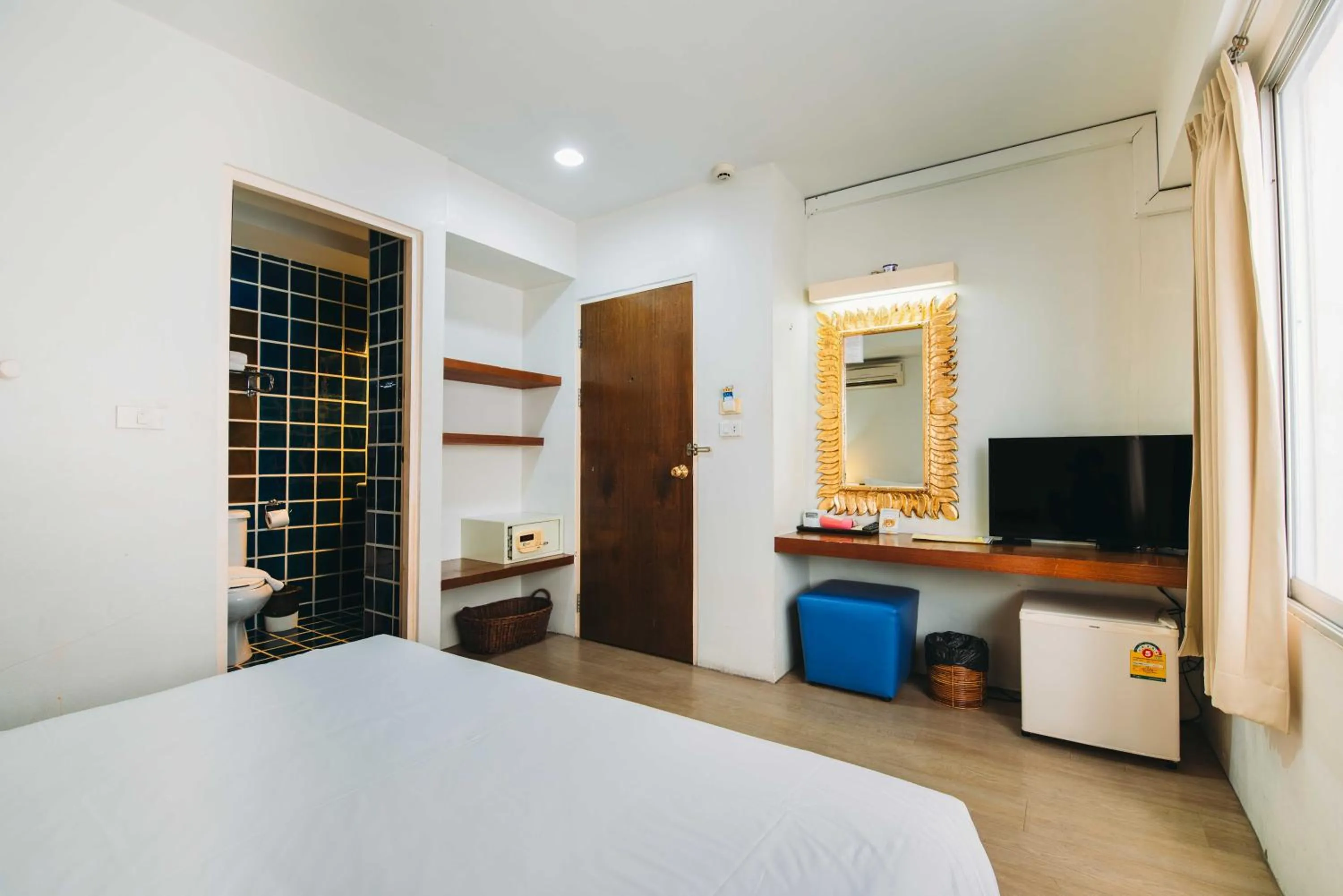 TV and multimedia, Bed in Villa Cha-Cha Banglumphu