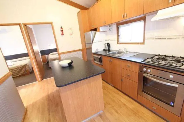 Kitchen or kitchenette in Apollo Bay Holiday Park