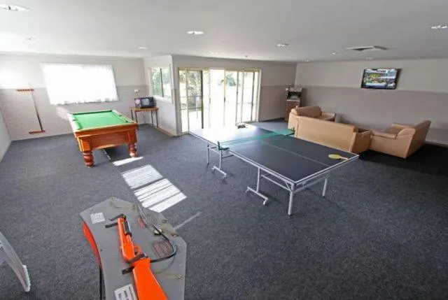 Communal lounge/ TV room in Apollo Bay Holiday Park