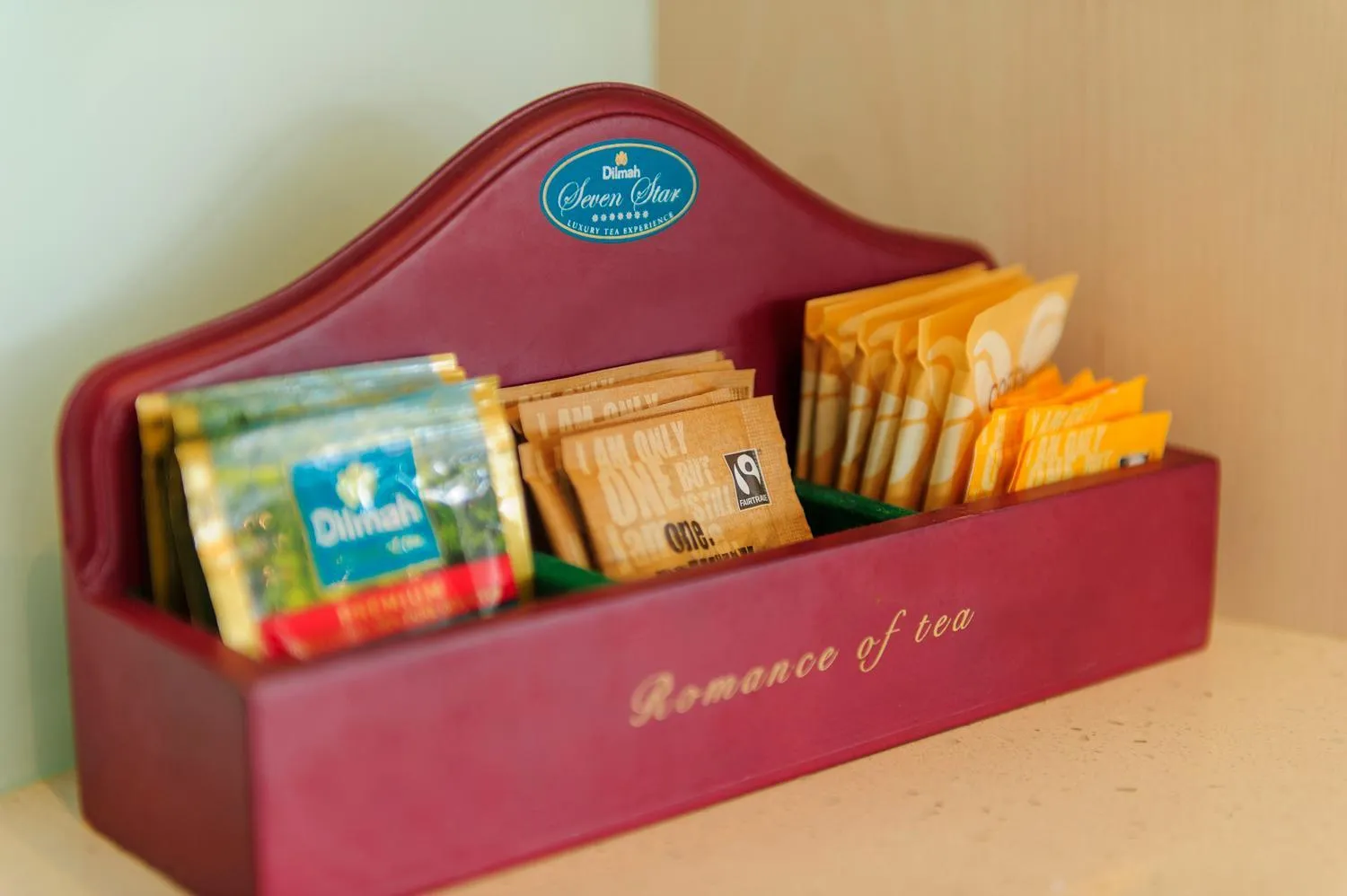 Coffee/tea facilities in Crow's Nest Apartments