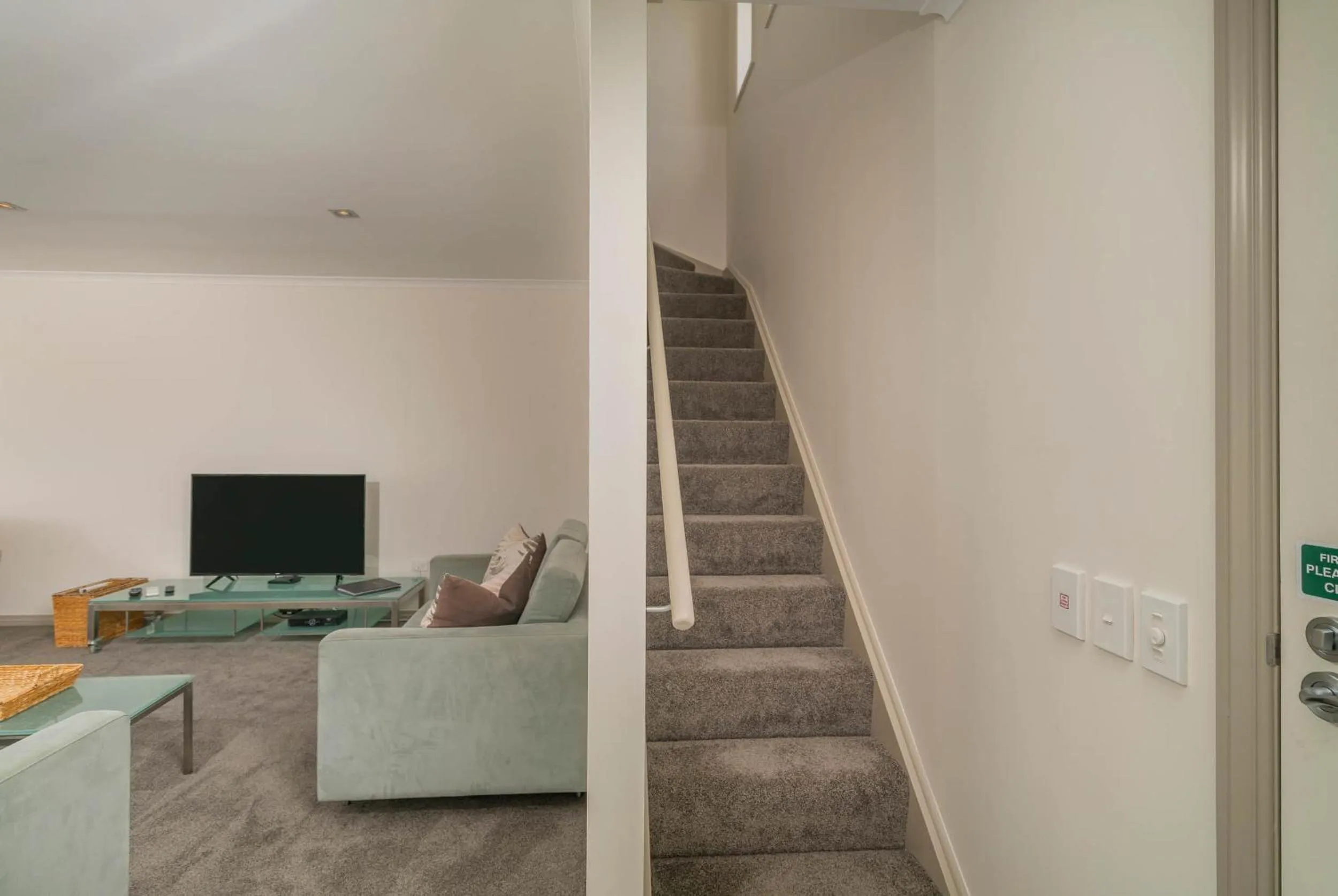 Living room in Crow's Nest Apartments