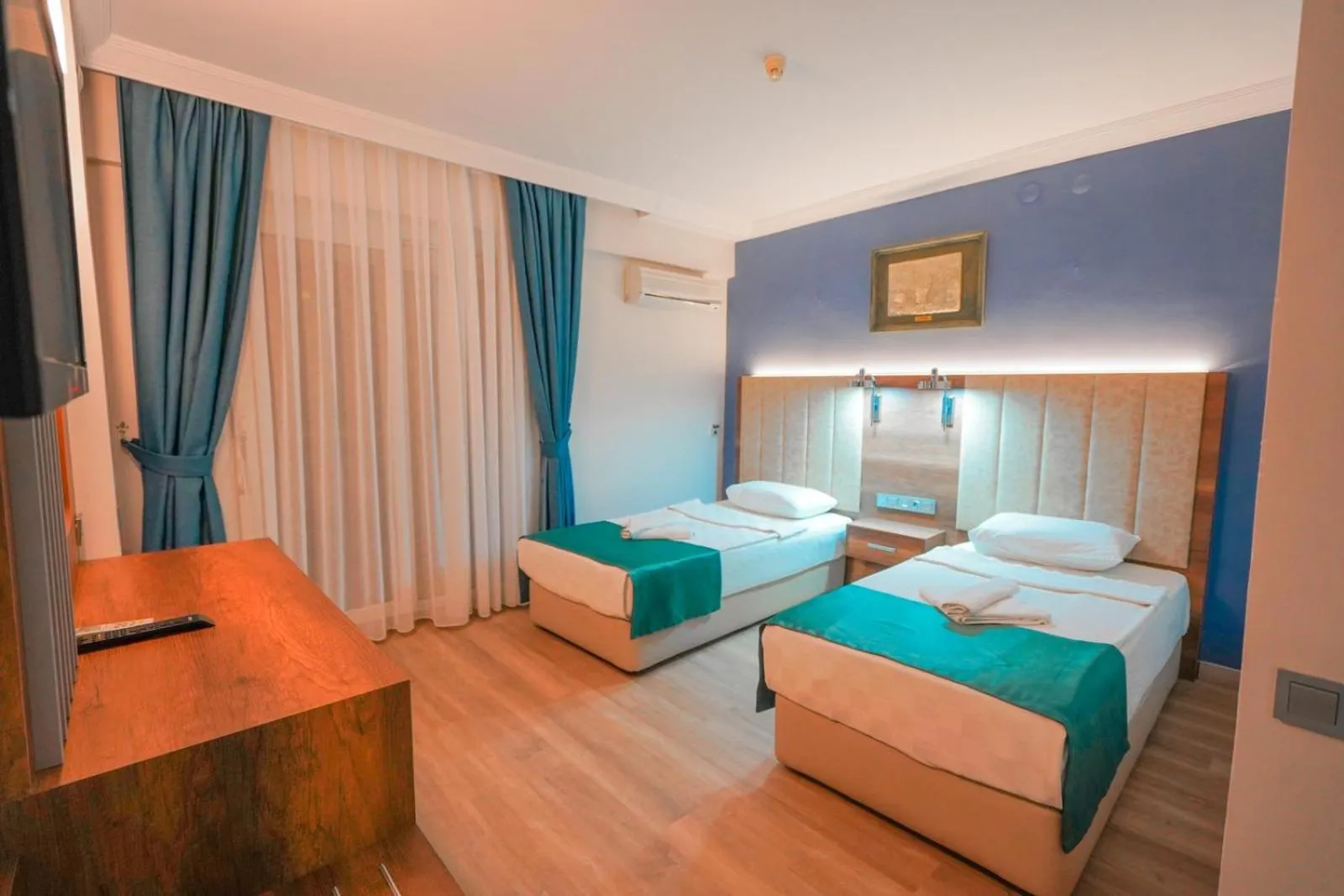 Property building, Bed in Hotel Amore