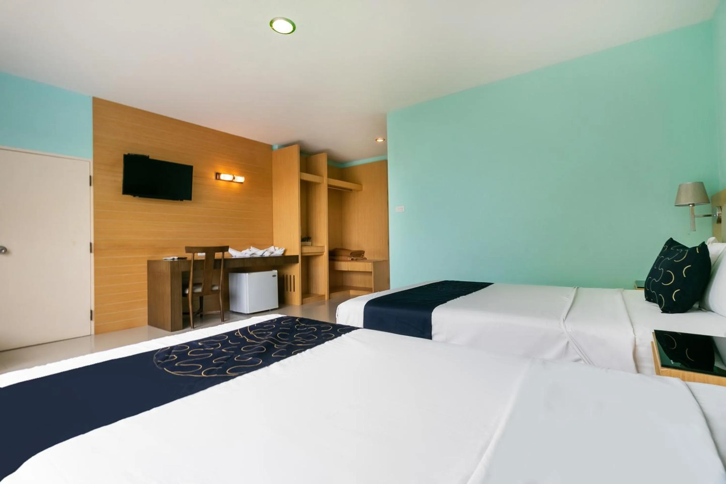 Bedroom, Bed in Golden Beach Boutique Resort