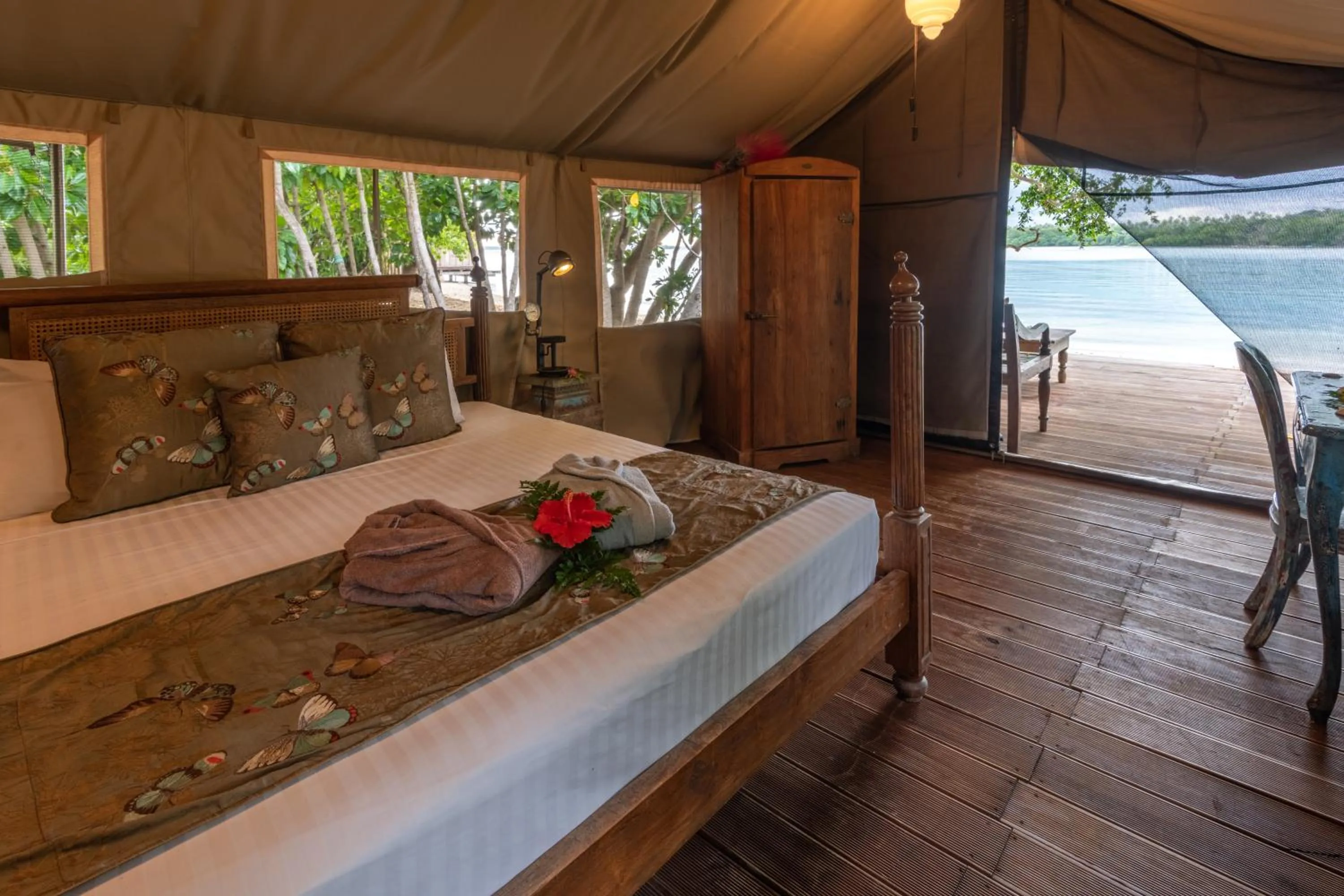 Bed in Ratua Private Island Resort