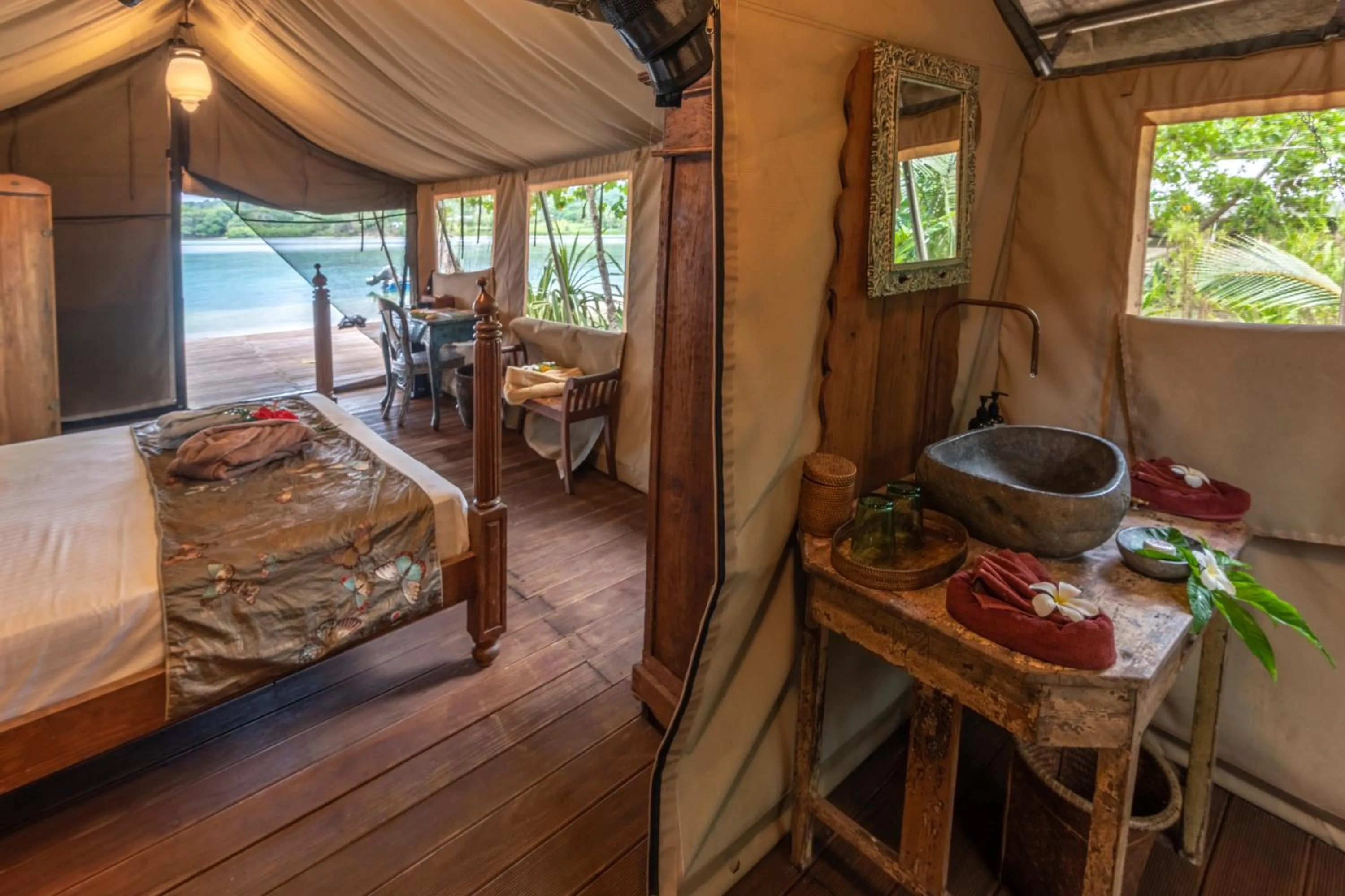 Bed in Ratua Private Island Resort