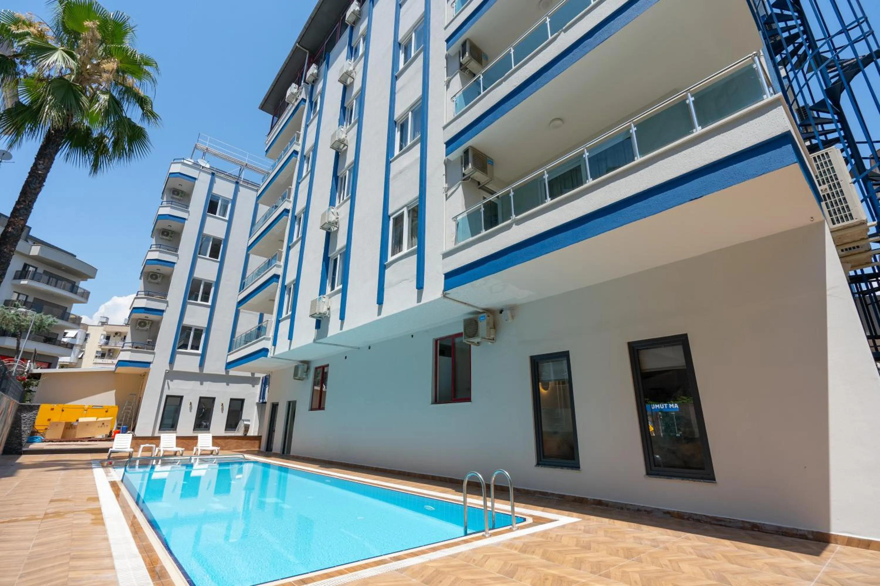 Swimming pool in Gurses Life Hotel