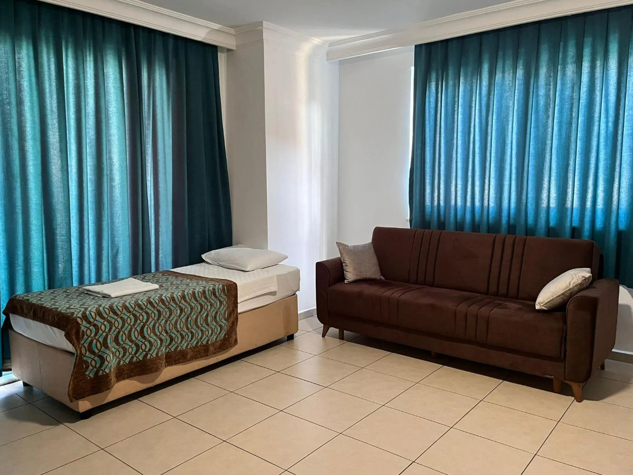 TV and multimedia, Bed in Gurses Life Hotel