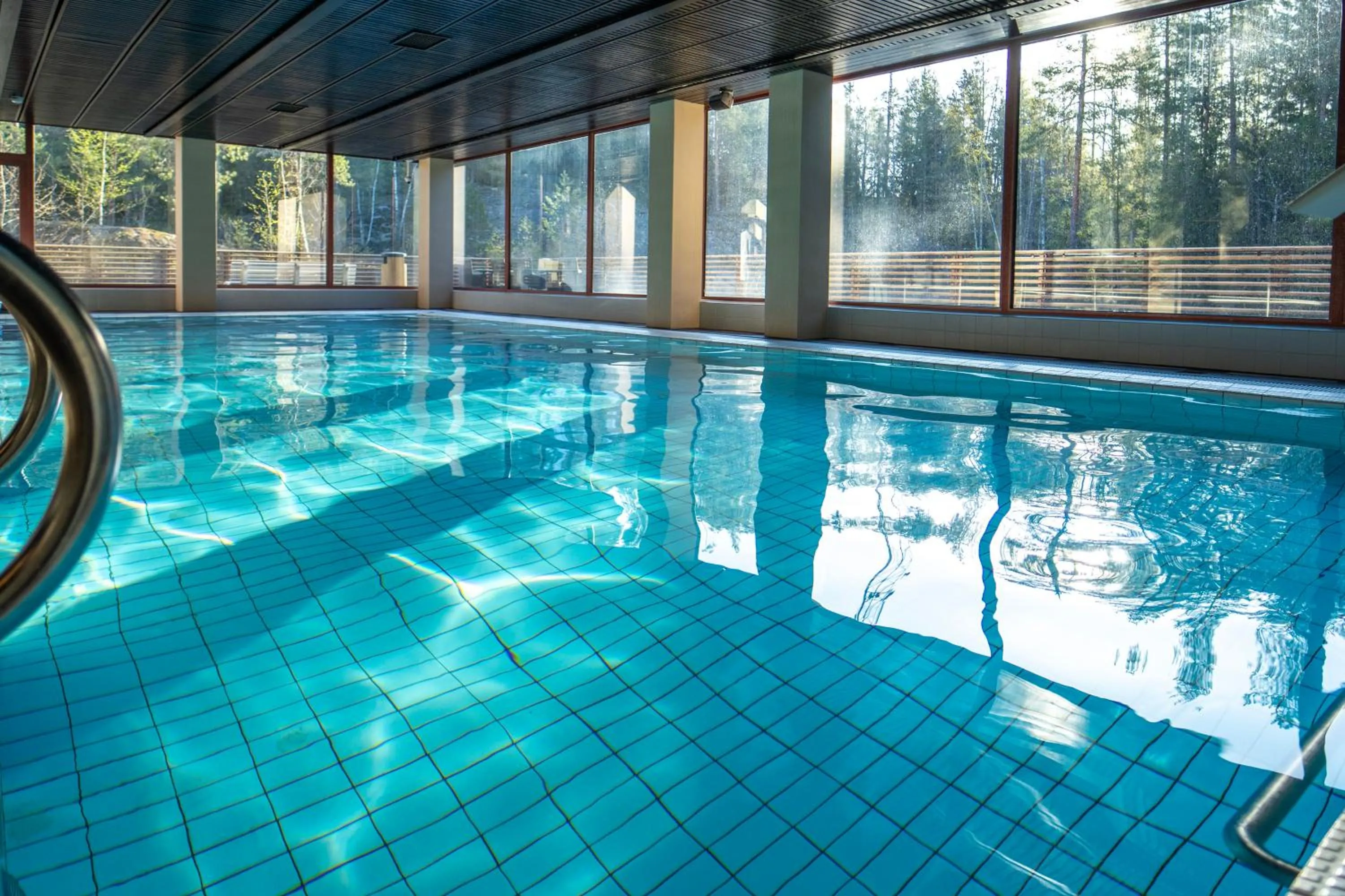 Swimming pool in Hotel Korpilampi