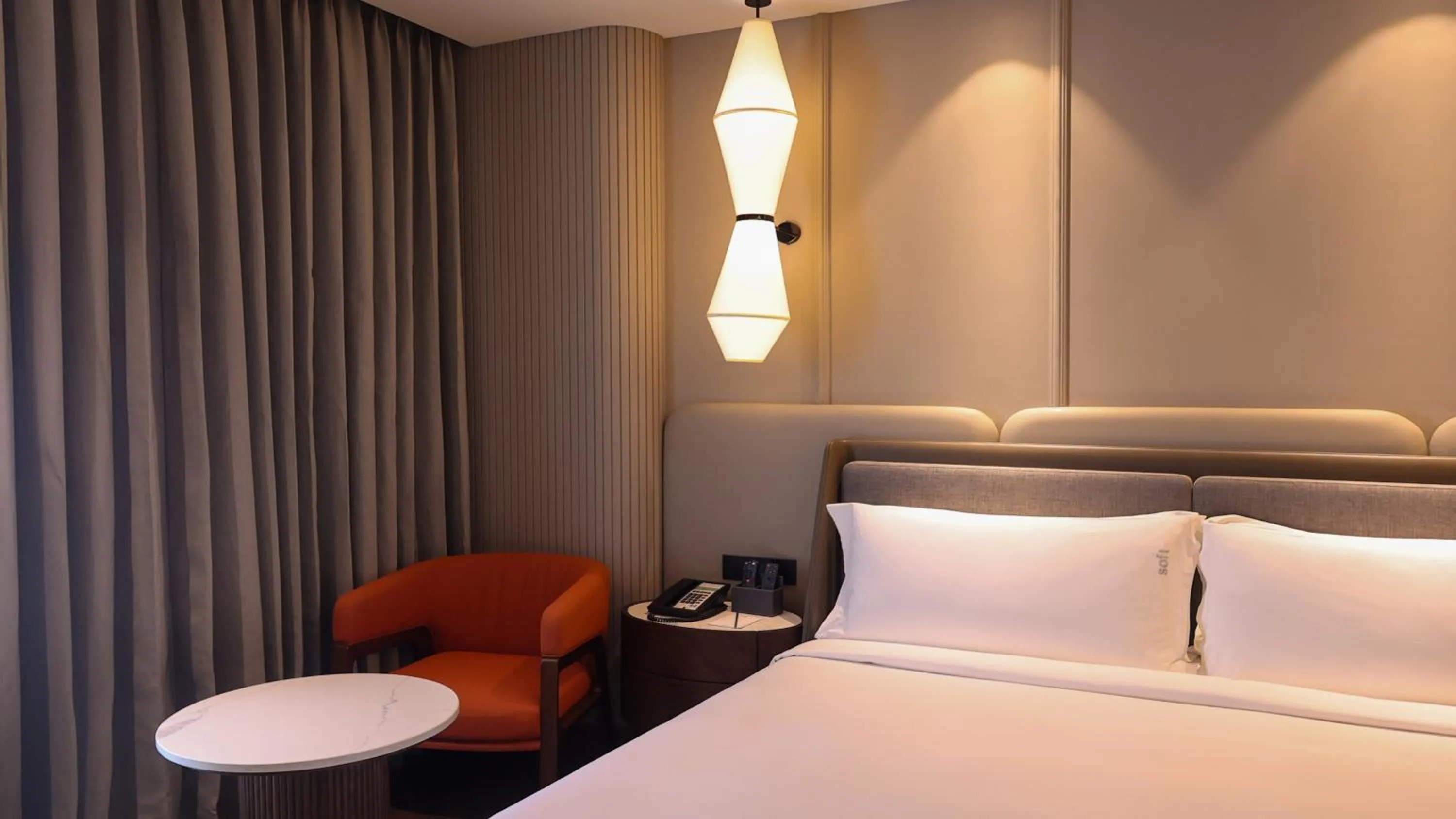 Bed in Holiday Inn New Delhi Mayur Vihar Noida by IHG
