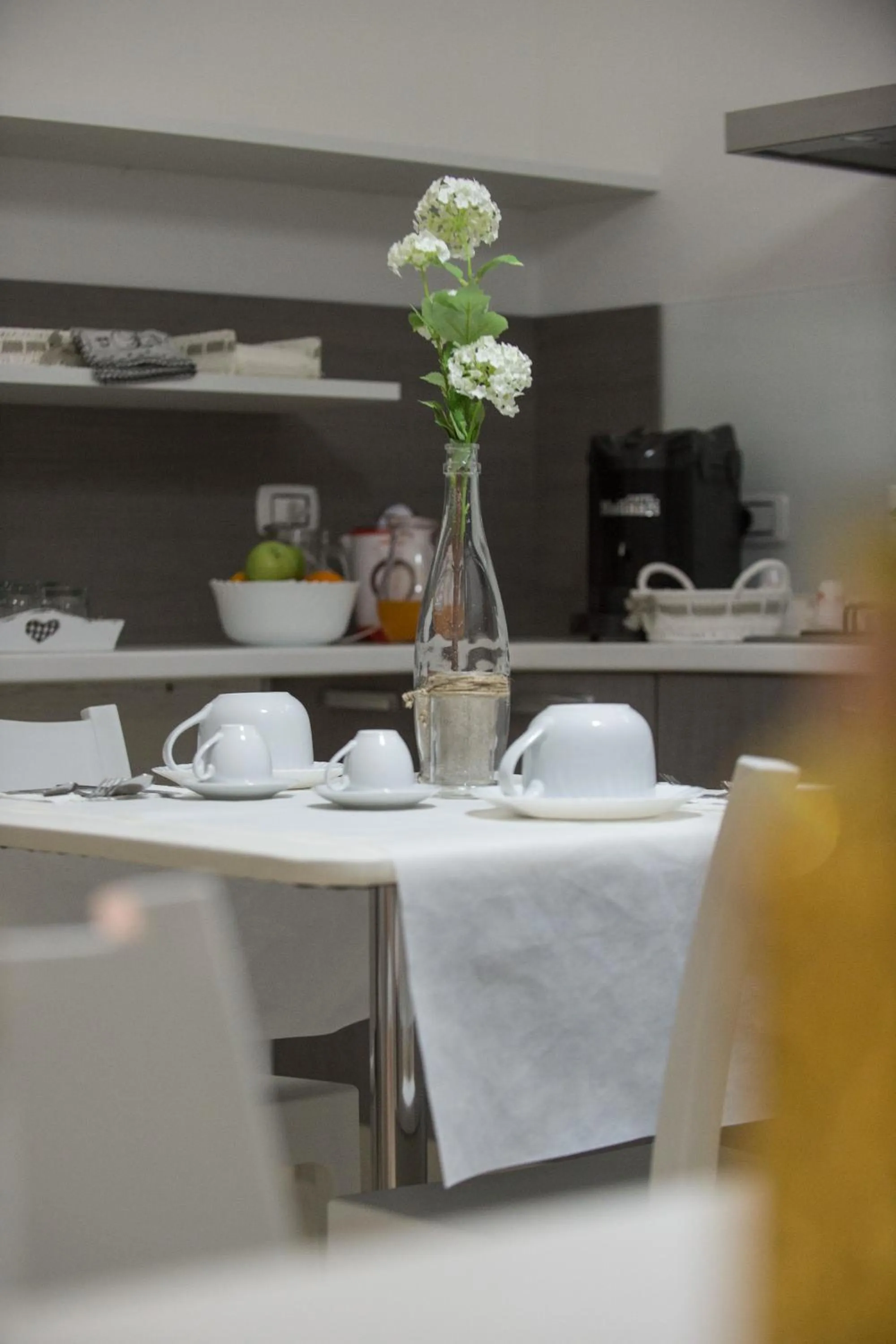 Breakfast in Villa Lupia