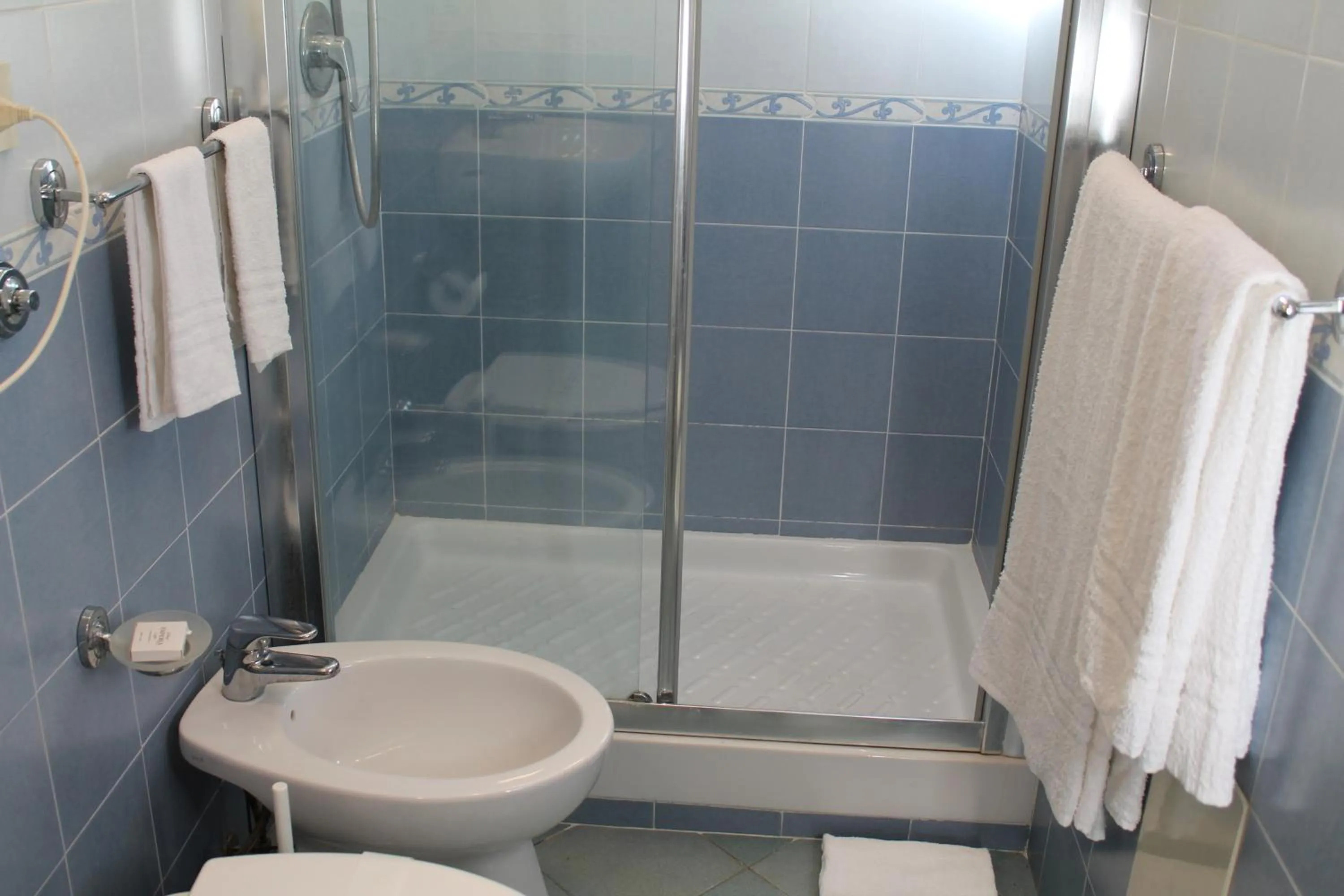 Bathroom in Hotel Esperia