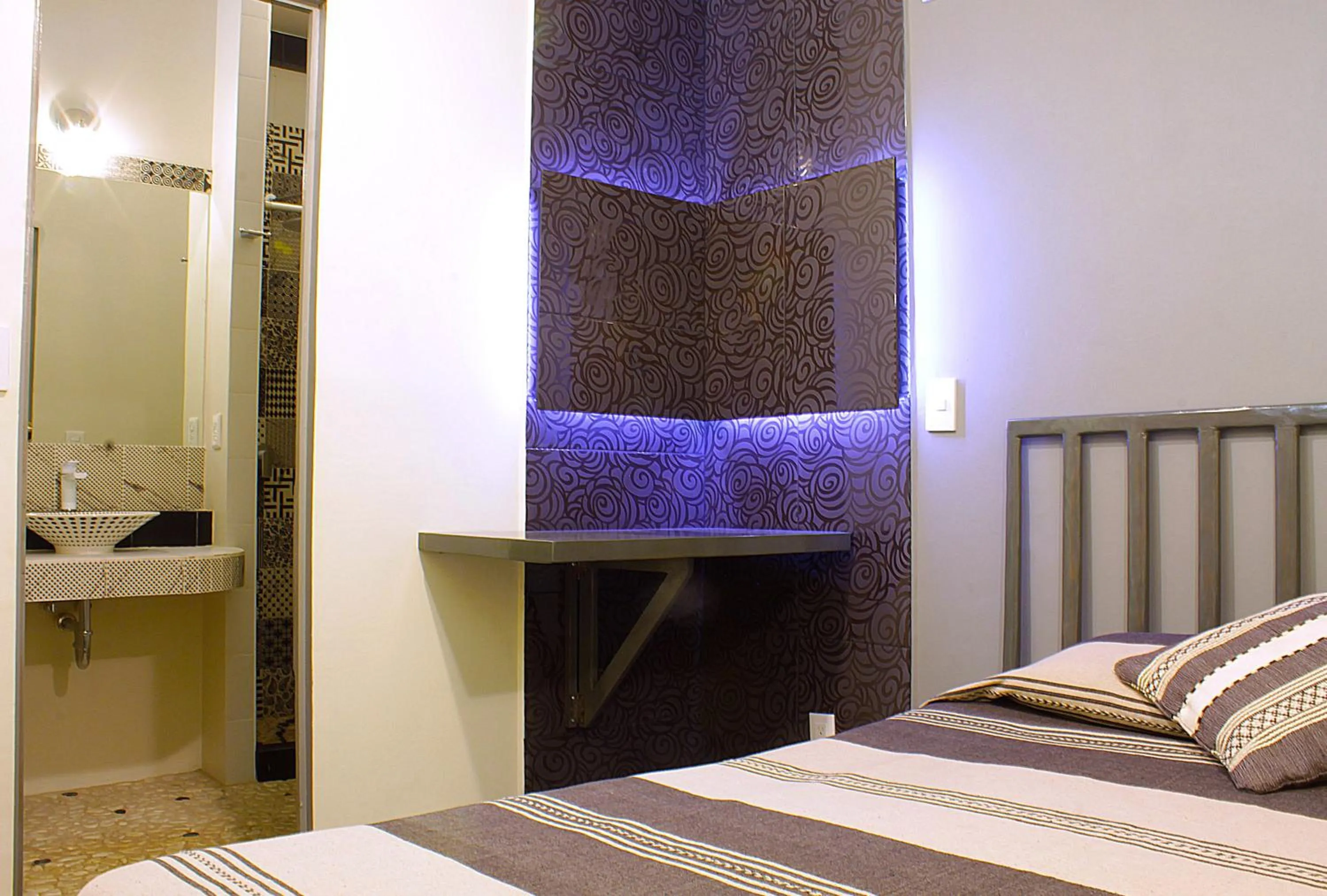 Bed in Calle Berlin Boutique