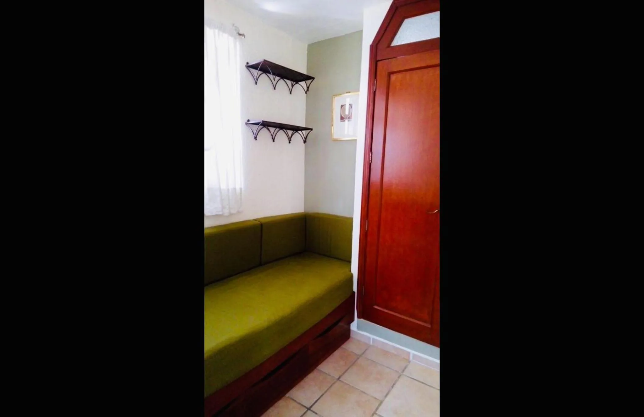 Calle Berlin Boutique