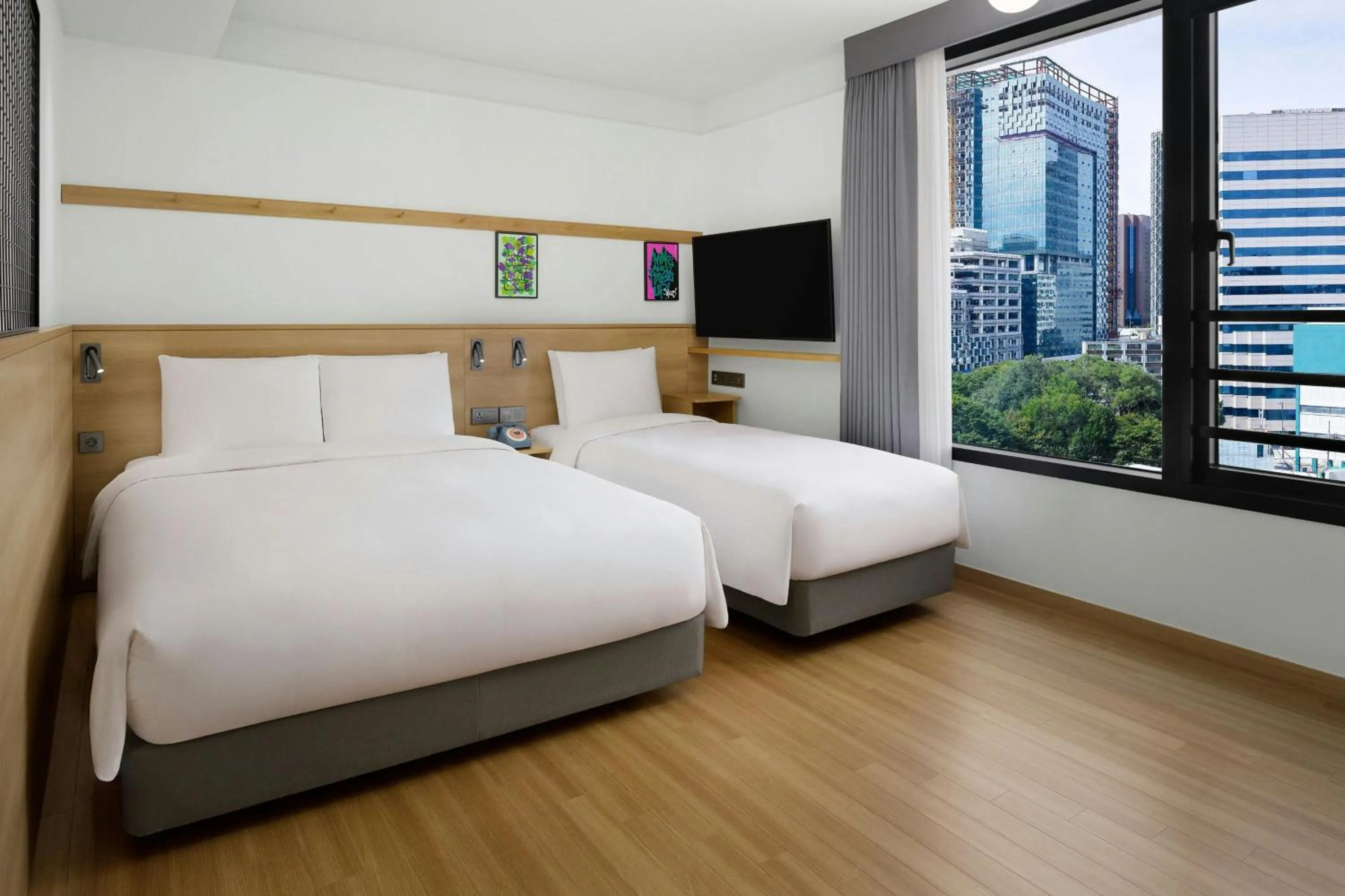 Photo of the whole room, Bed in Moxy Seoul Insadong