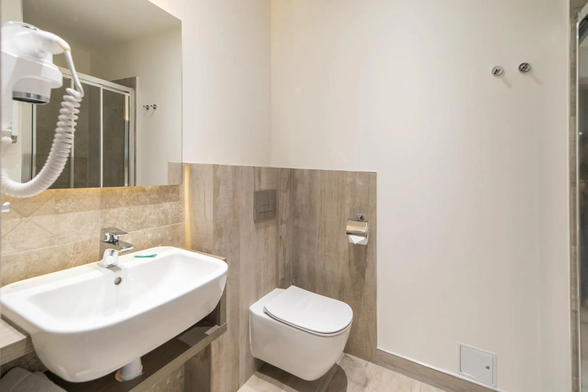 Toilet in SeaPark Hotel Wellness & Spa