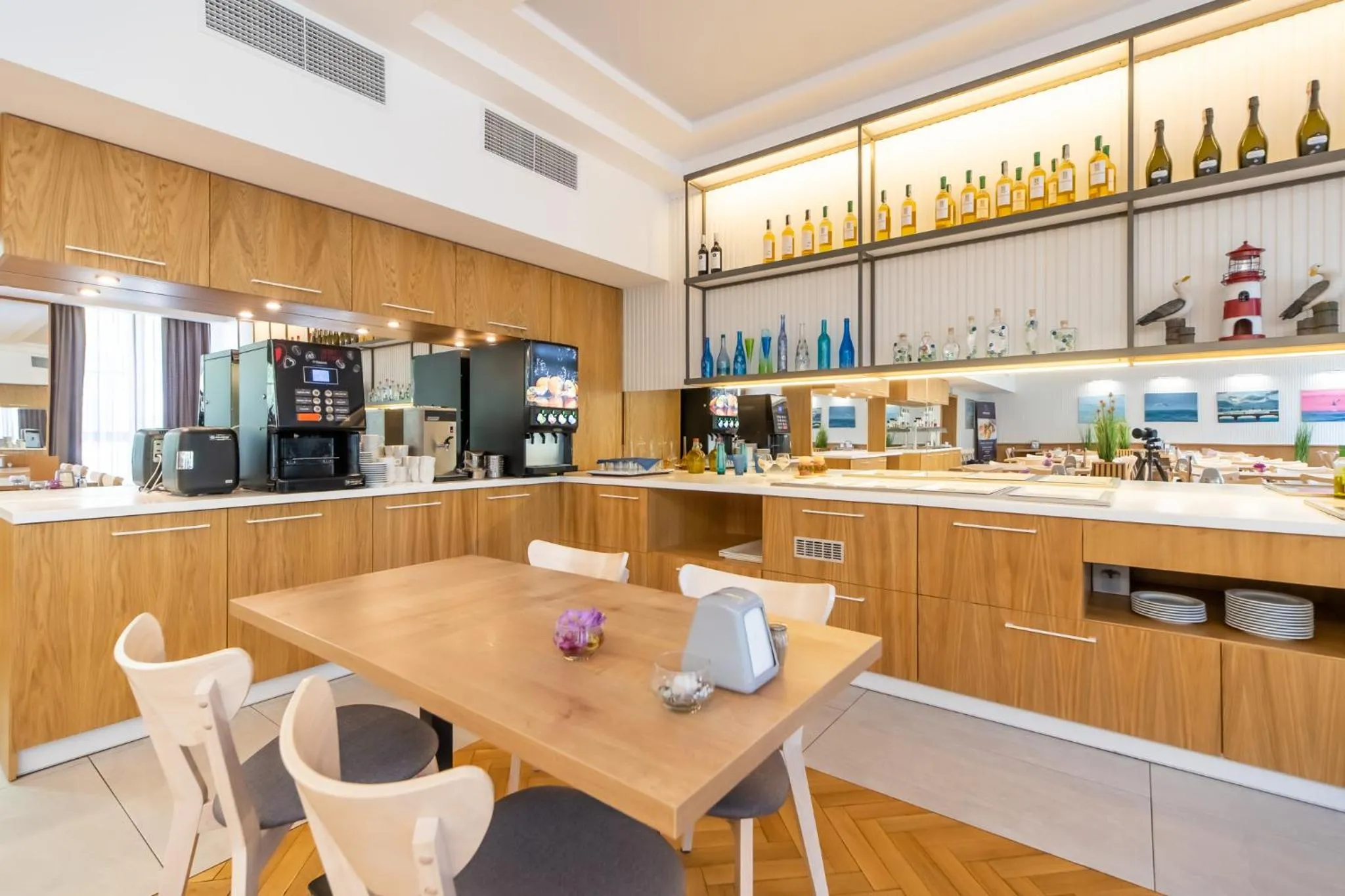 Restaurant/places to eat in SeaPark Hotel Wellness & Spa