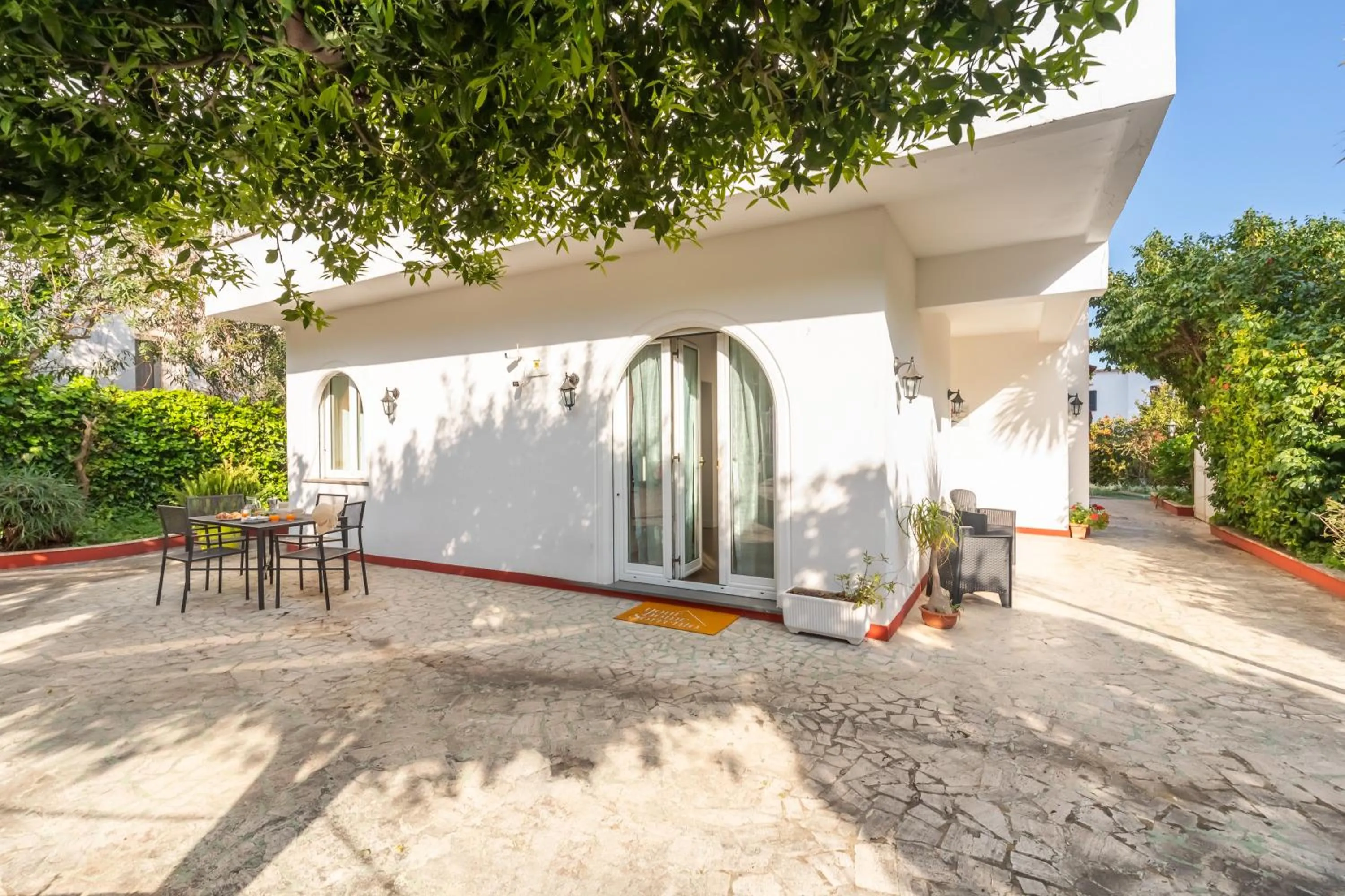 Property building in YourHome - Villa Sorrento