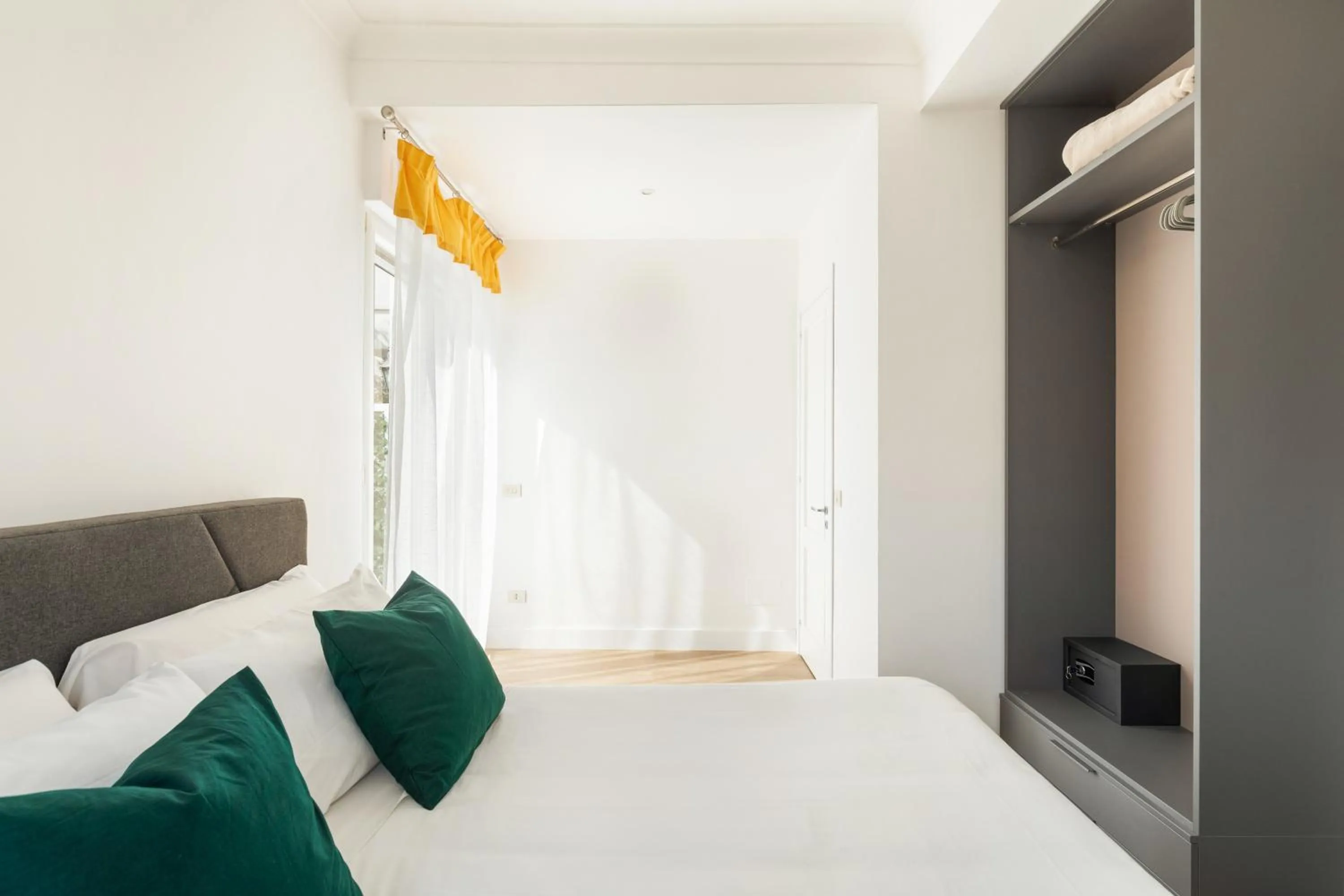 Bed in YourHome - Villa Sorrento